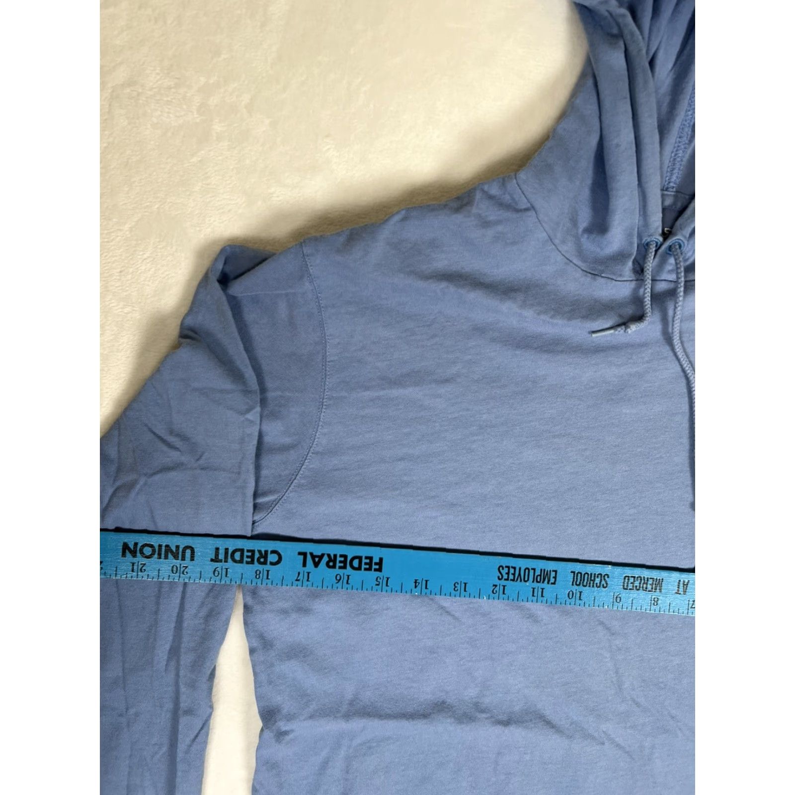 Vineyard Vines VINEYARD VINES Hooded Long Sleeve Shirt XS Men Light Blue Color Blue Old Logo Crack Stain Preppy Classic 90s? Size US XS / EU 42 / 0 - 6 Thumbnail