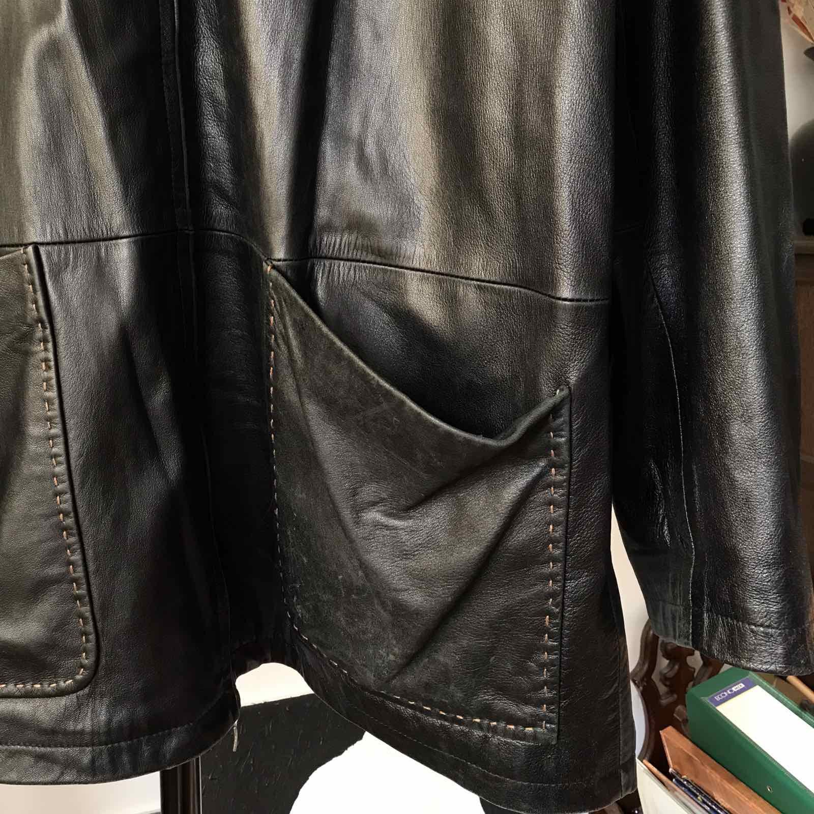 Canali Vtg Canali Leather Luxury Jacket Sz L Size US L / EU 52-54 / 3 - 7 Thumbnail