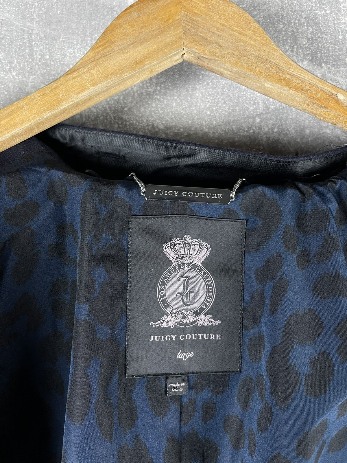 Juicy Couture Y2K Juicy Couture Cropped Wool Jacket Faux Fur Collar Blue Size L / US 10 / IT 46 - 9 Thumbnail