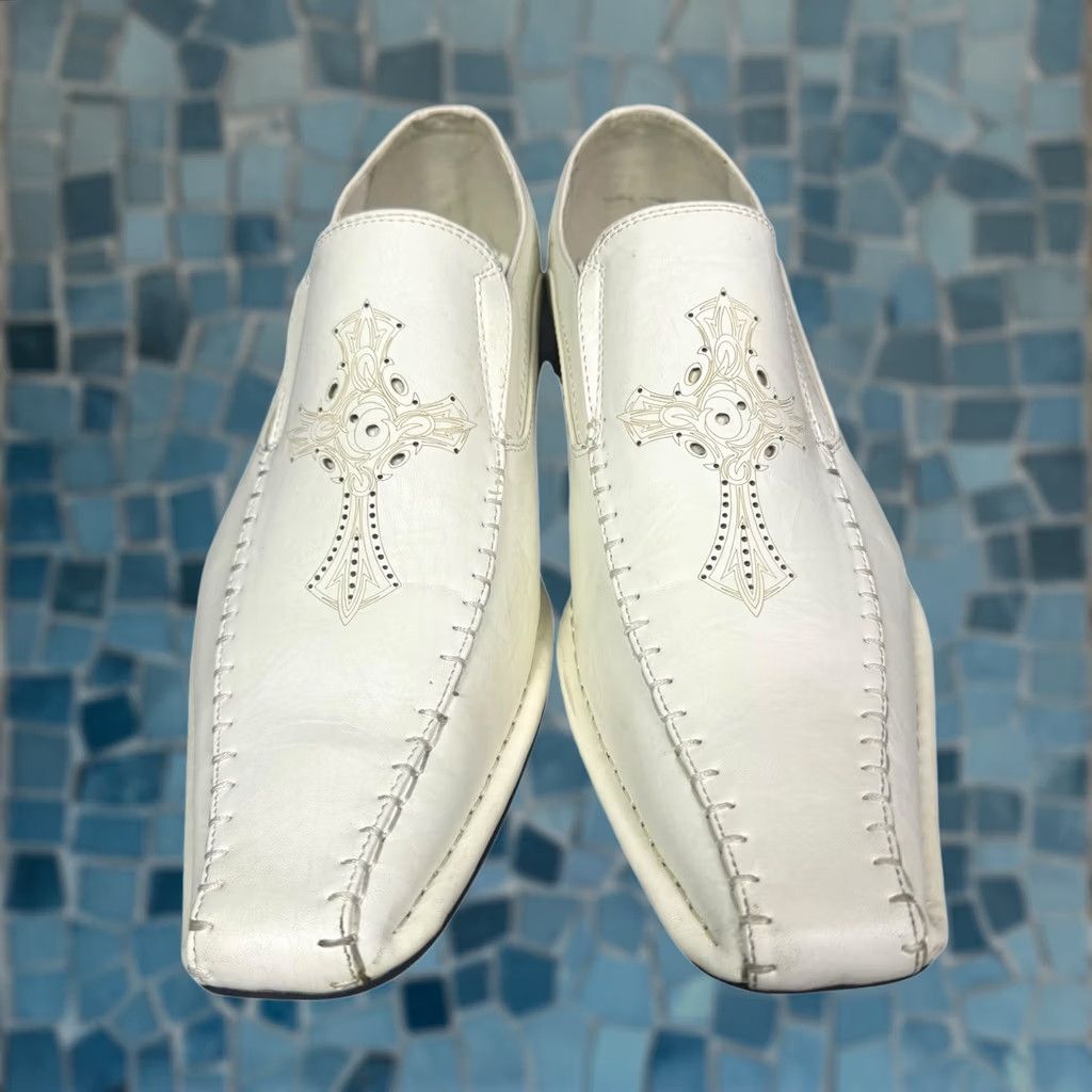Vintage B B & W Loafer White Leather Handmade Cross Stitched Preppy Casual Church Mens 9 Size US 9 / EU 42 - 1 Thumbnail