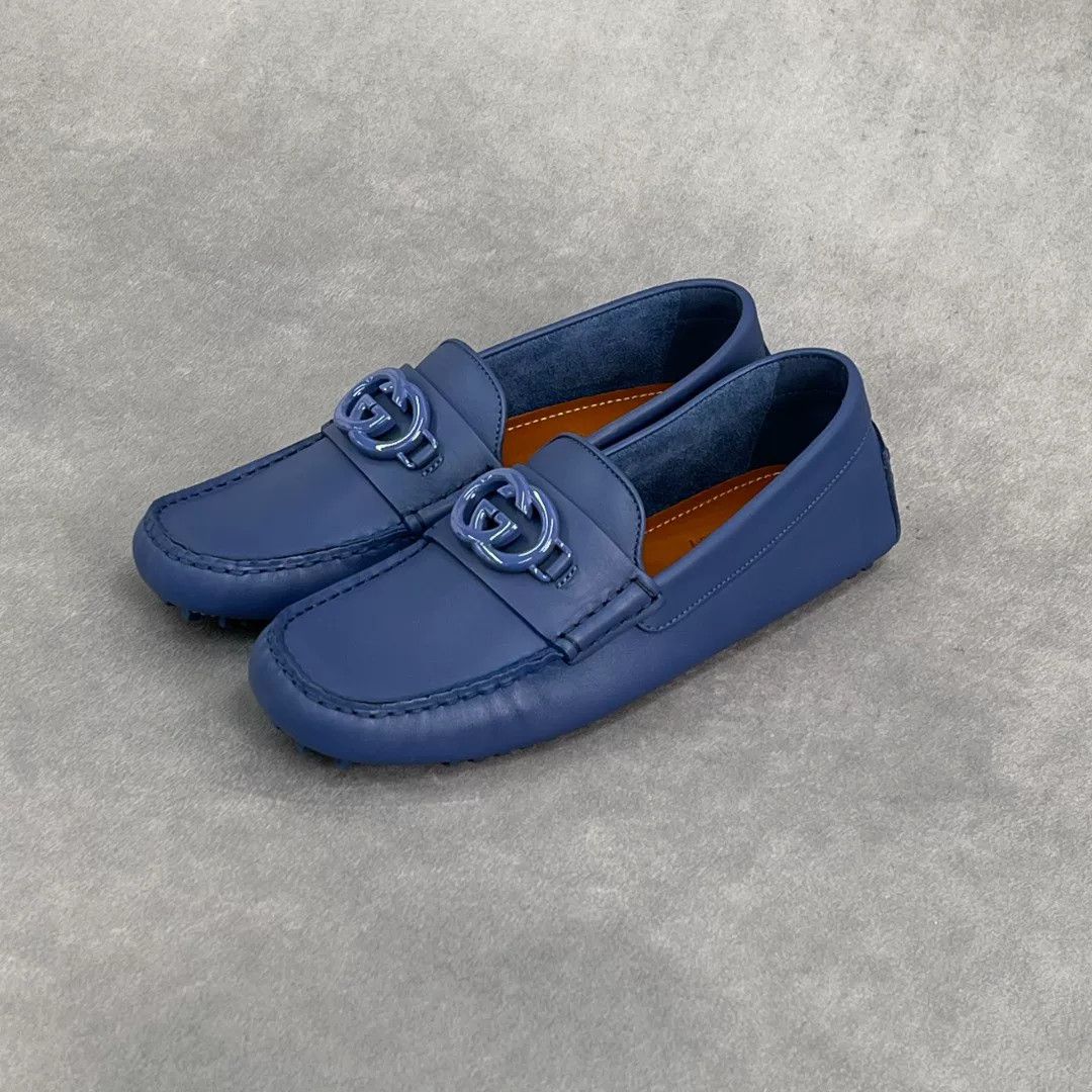 Gucci Gucci Retro Lowtop Sneakers 7 Men Size US 7 / EU 40 - 1 Thumbnail