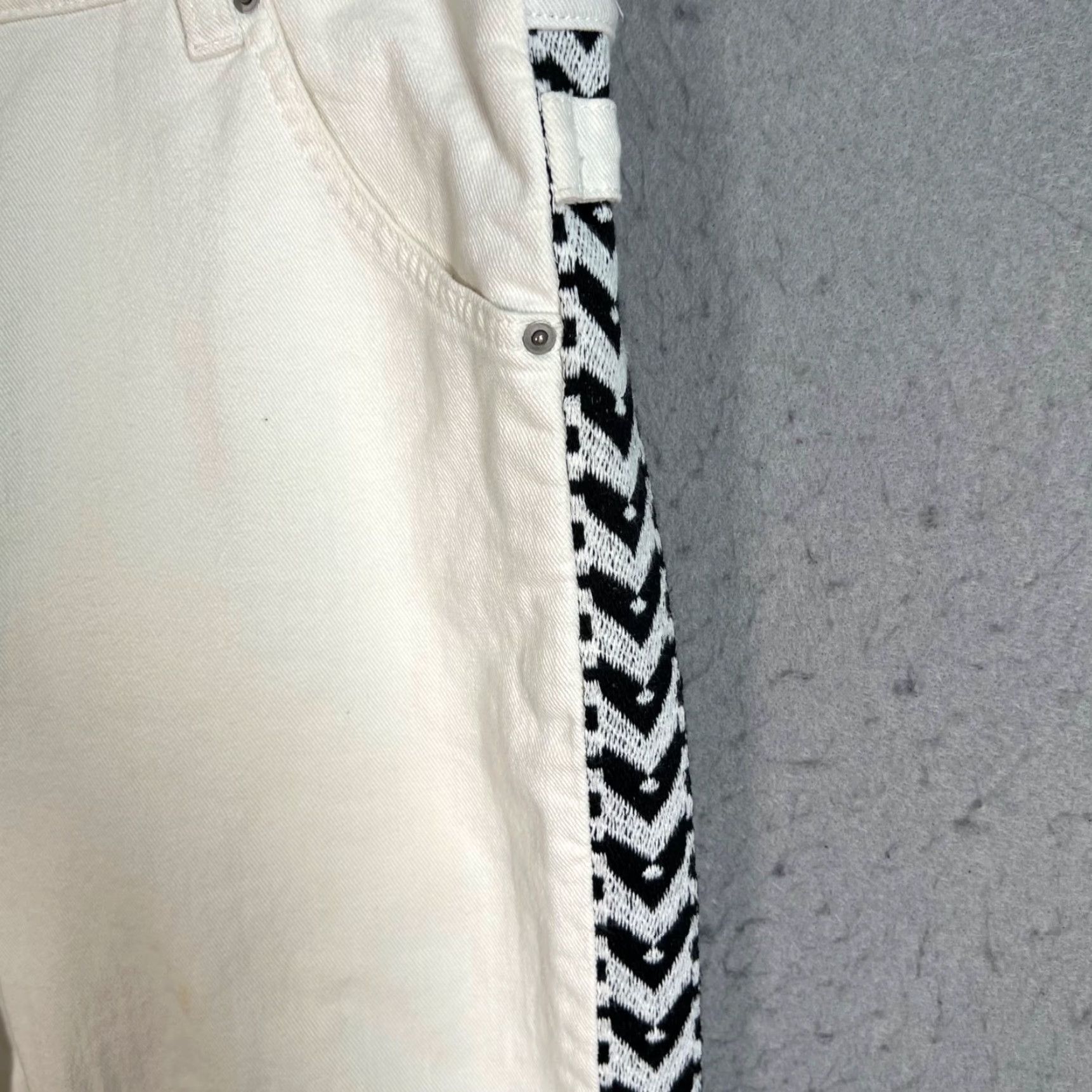 Isabel Marant Isabel Marant x H&M Womens Jeans 8 White with Black Chevron Side Stripes Skinny High Rise Denim Cotton 30 Inseam 31 Waist Women 8 Size 30" / US 8 / IT 44 - 5 Thumbnail