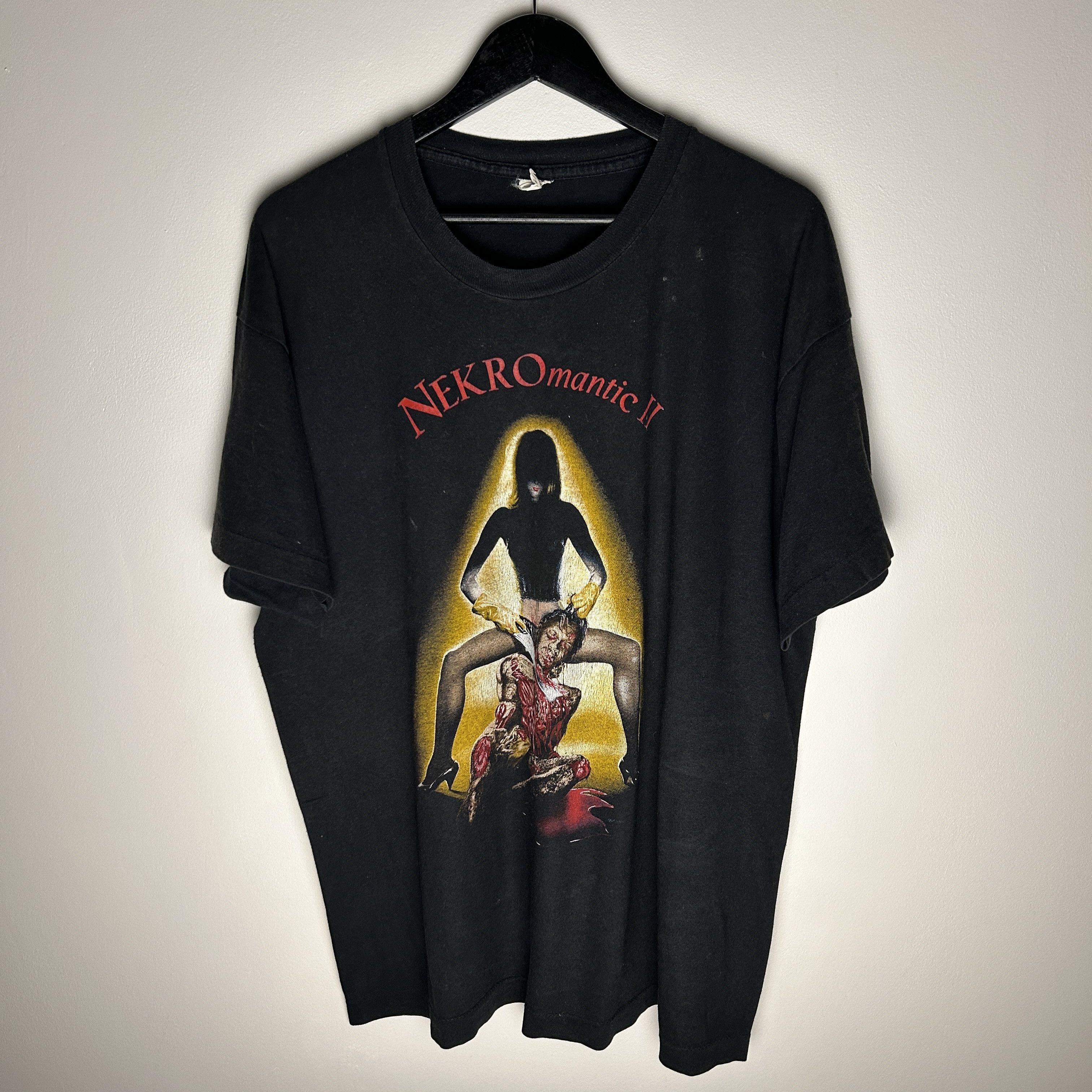 Vintage Vintage Nekromantik 2 1991 Horror T-shirt Size US XL / EU 56 / 4 - 1 Thumbnail