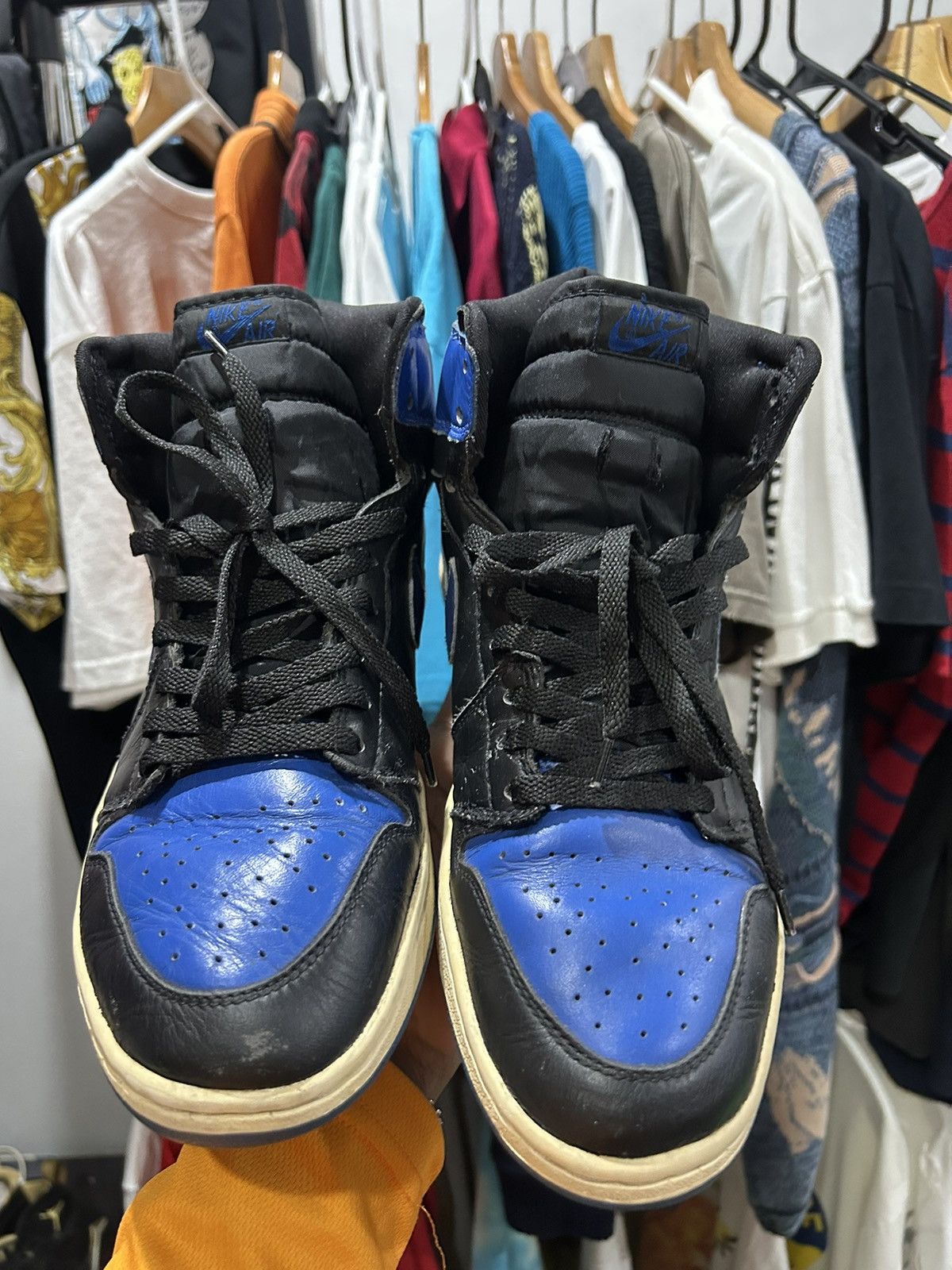 Jordan Brand Air Jordan 1 retro Royal 2001 Size US 10.5 / EU 43-44 - 3 Thumbnail
