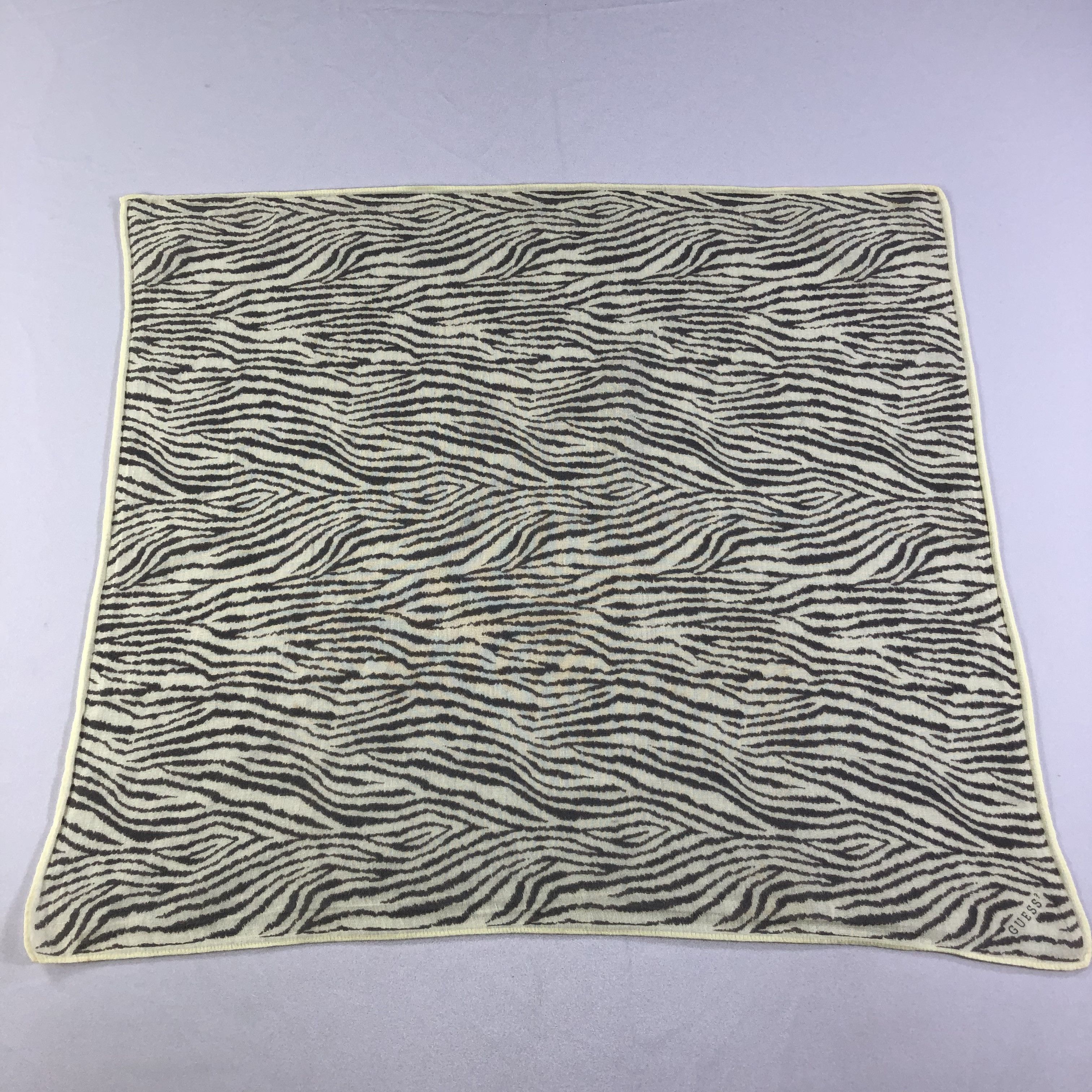 Guess × Vintage Guess? Zebra Stripes Handkerchief Neckerchief Bandana H1659 Size ONE SIZE - 2 Thumbnail