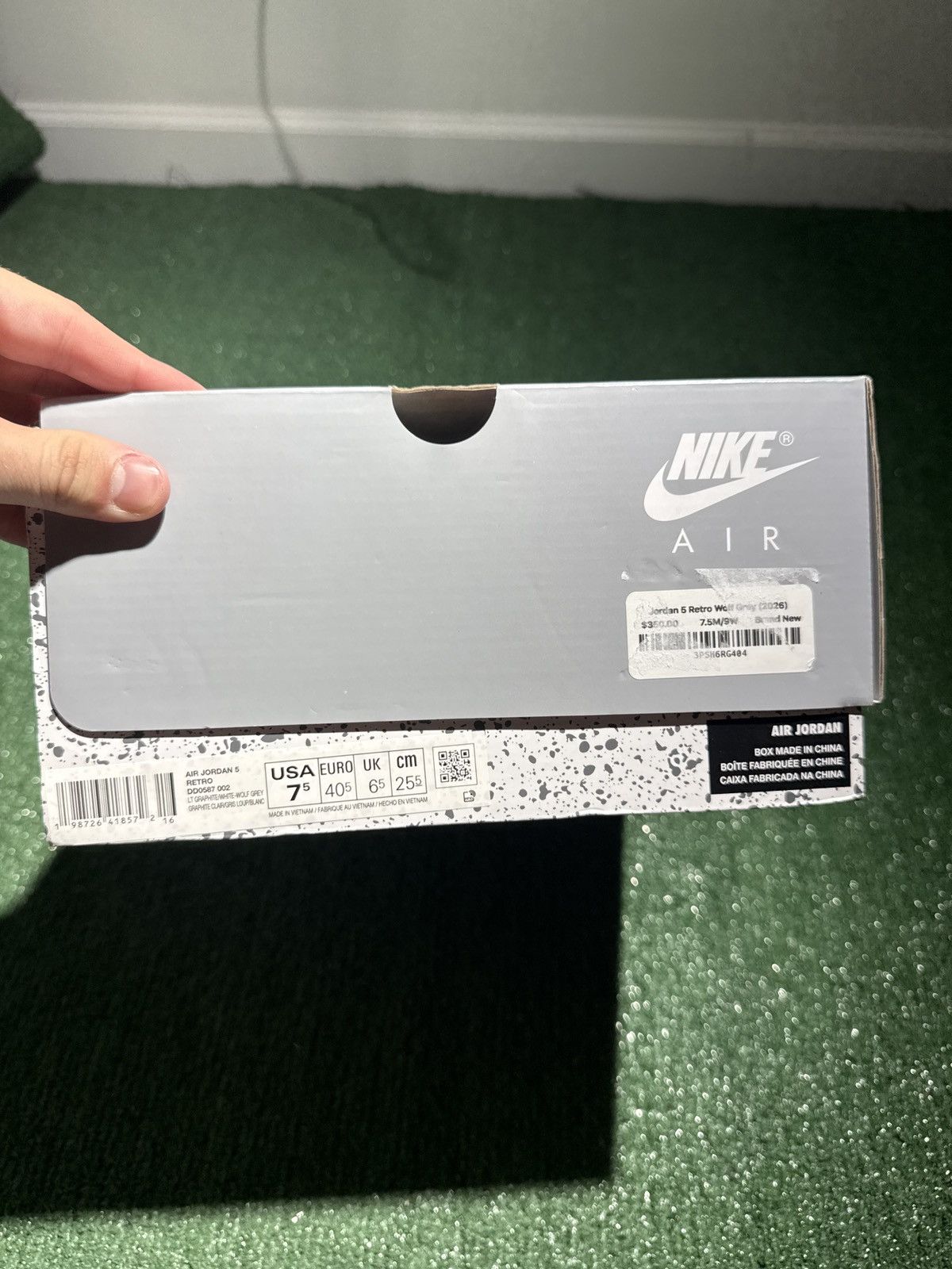 Jordan Brand Jordan 5 wolf grey 2026 Size US 7.5 / EU 40-41 - 9 Thumbnail