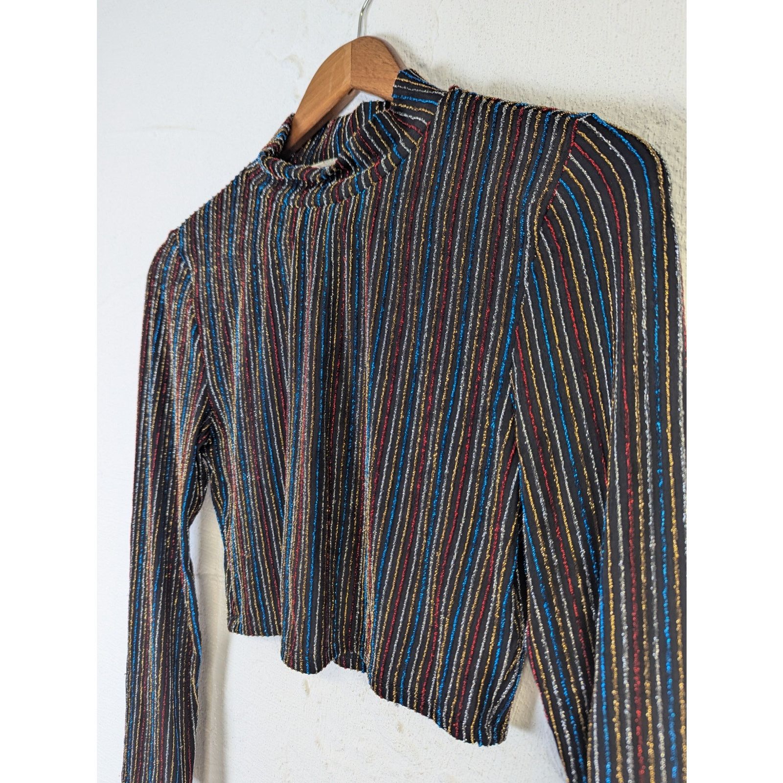Other Cherry Mellow Cropped Turtleneck Black Shiny Stripe Metallic Size M / US 6-8 / IT 42-44 - 1 Thumbnail