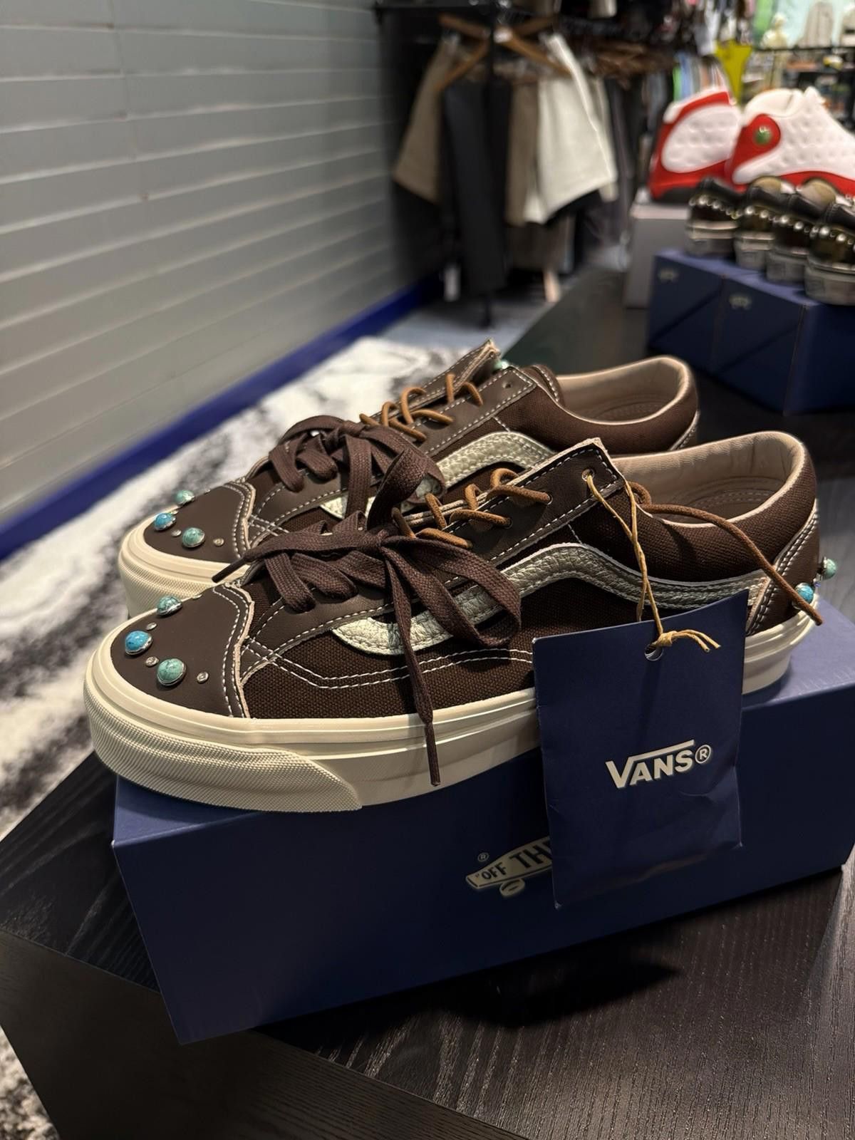Vans Size 8.5 - Vans LX Old Skool 36 Gemstone Mushroom Mocha Size US 8.5 / EU 41-42 - 4 Thumbnail
