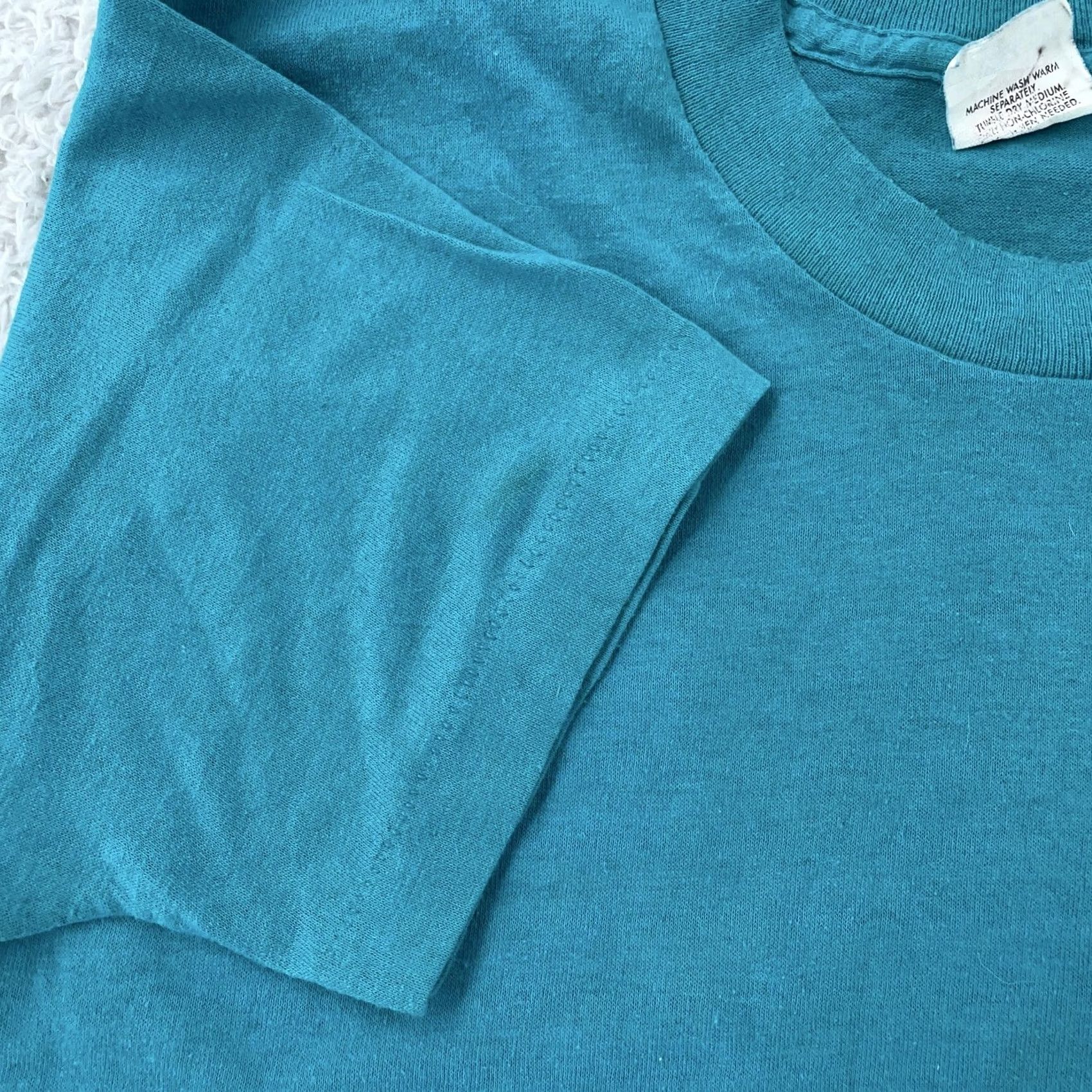 Vintage VINTAGE 90s Blank Pocket Shirt Mens XS Teal Blue Made in USA 50/50 Crewneck Tee Shirt Size US XS / EU 42 / 0 - 6 Thumbnail