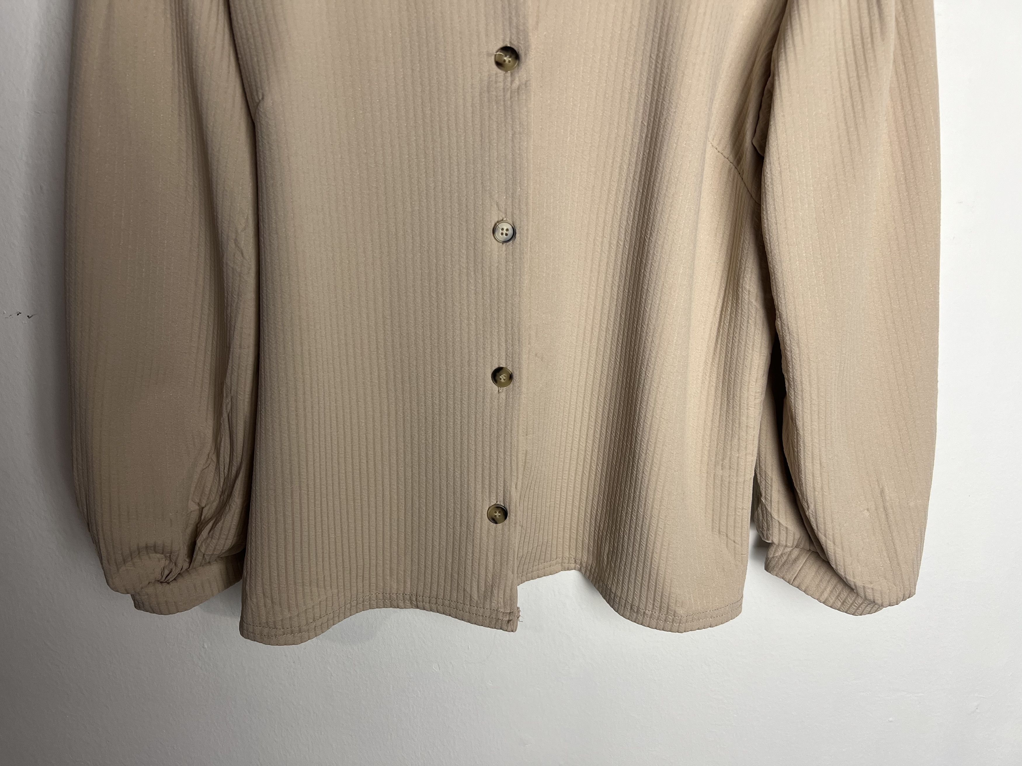Japanese Brand Noannu Beige Long Sleeve Top square neck and lace up detail Size L / US 10 / IT 46 - 4 Thumbnail