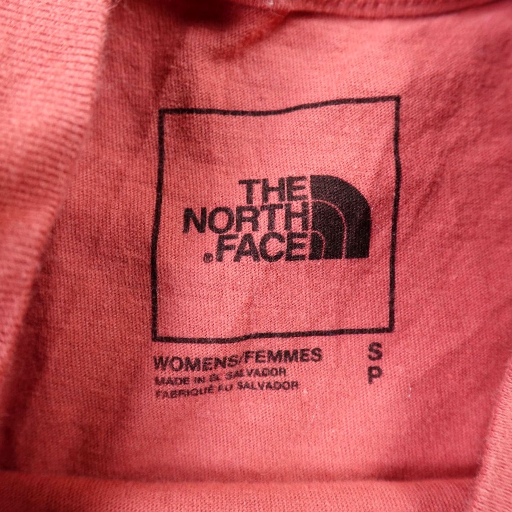 The North Face The North Face Shirt Womens S Red Short Sleeve Logo Outdoor Hiking Casual Trail Trek Size S / US 4 / IT 40 - 5 Thumbnail