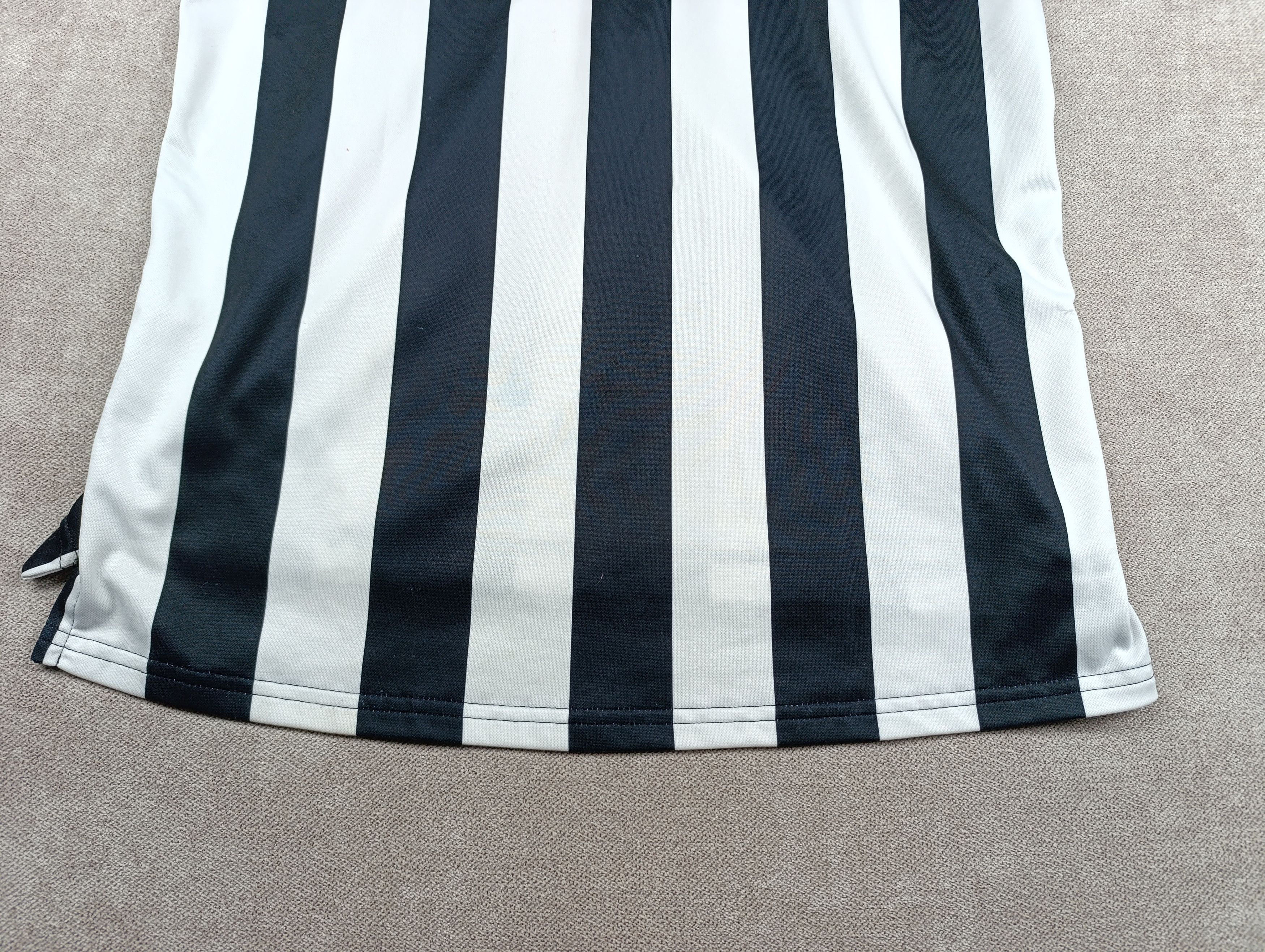 Kappa Juventus 1998 1999 Home Shirt Jersey KAPPA sz M MEN Size US M / EU 48-50 / 2 - 16 Thumbnail
