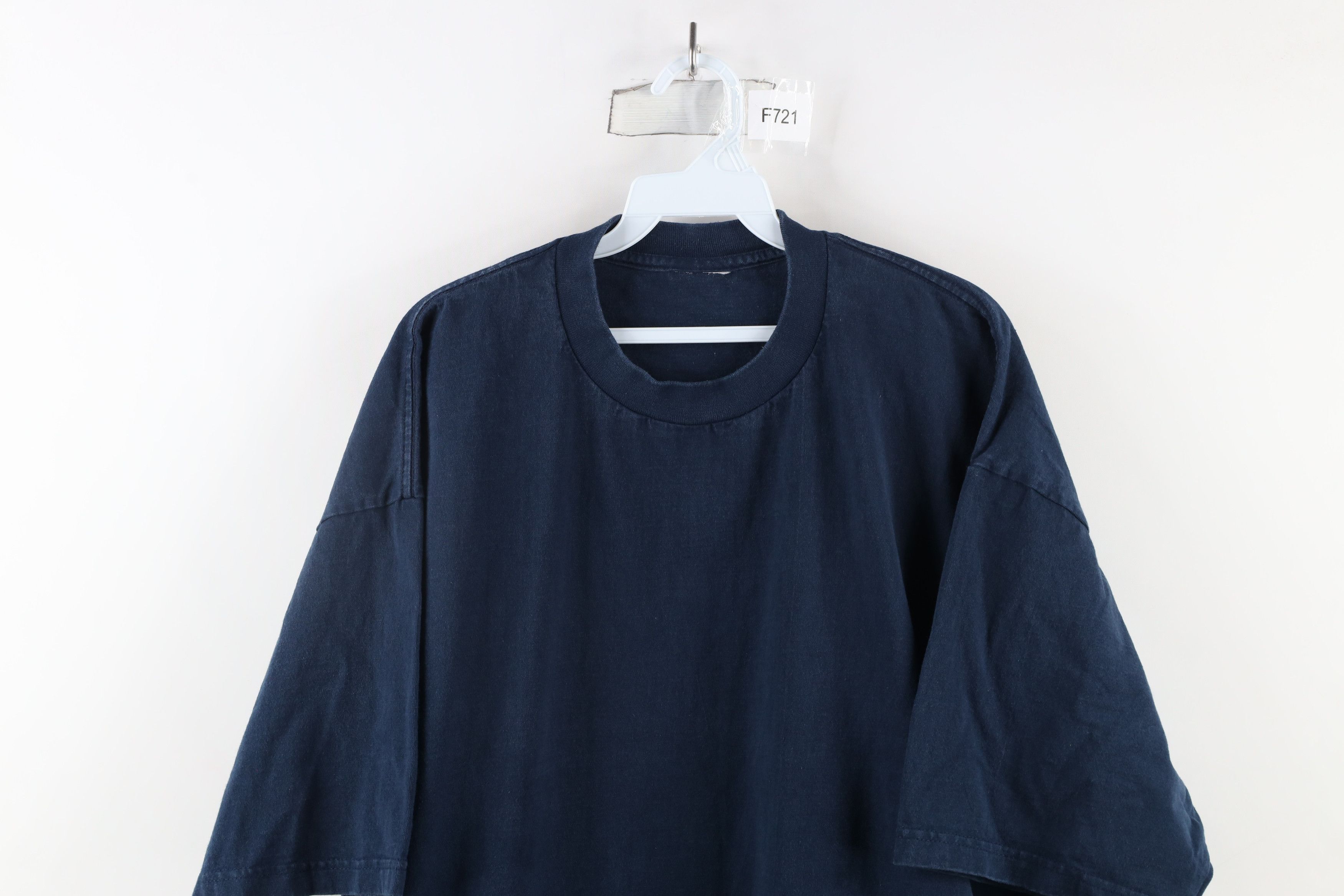 Vintage Vintage 90s Streetwear Heavyweight Cotton T-Shirt Blue Size US XXL / EU 58 / 5 - 2 Thumbnail