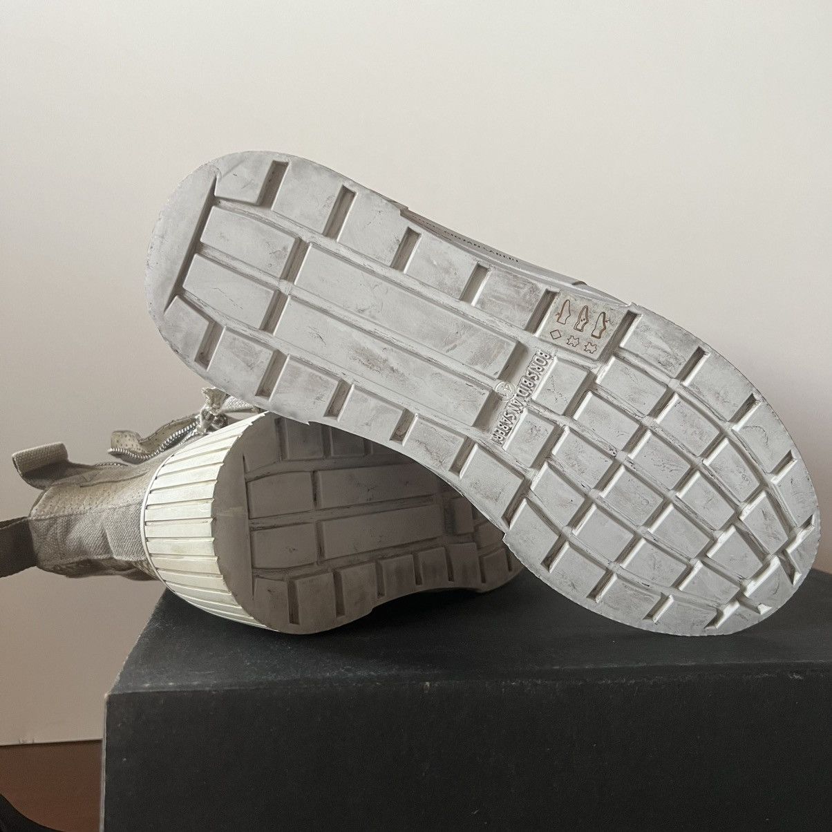 Boris Bidjan Saberi Oak Perforated AW23 Bamba 3.3 Side Zip Sneakers Size US 8 / EU 41 - 14 Thumbnail