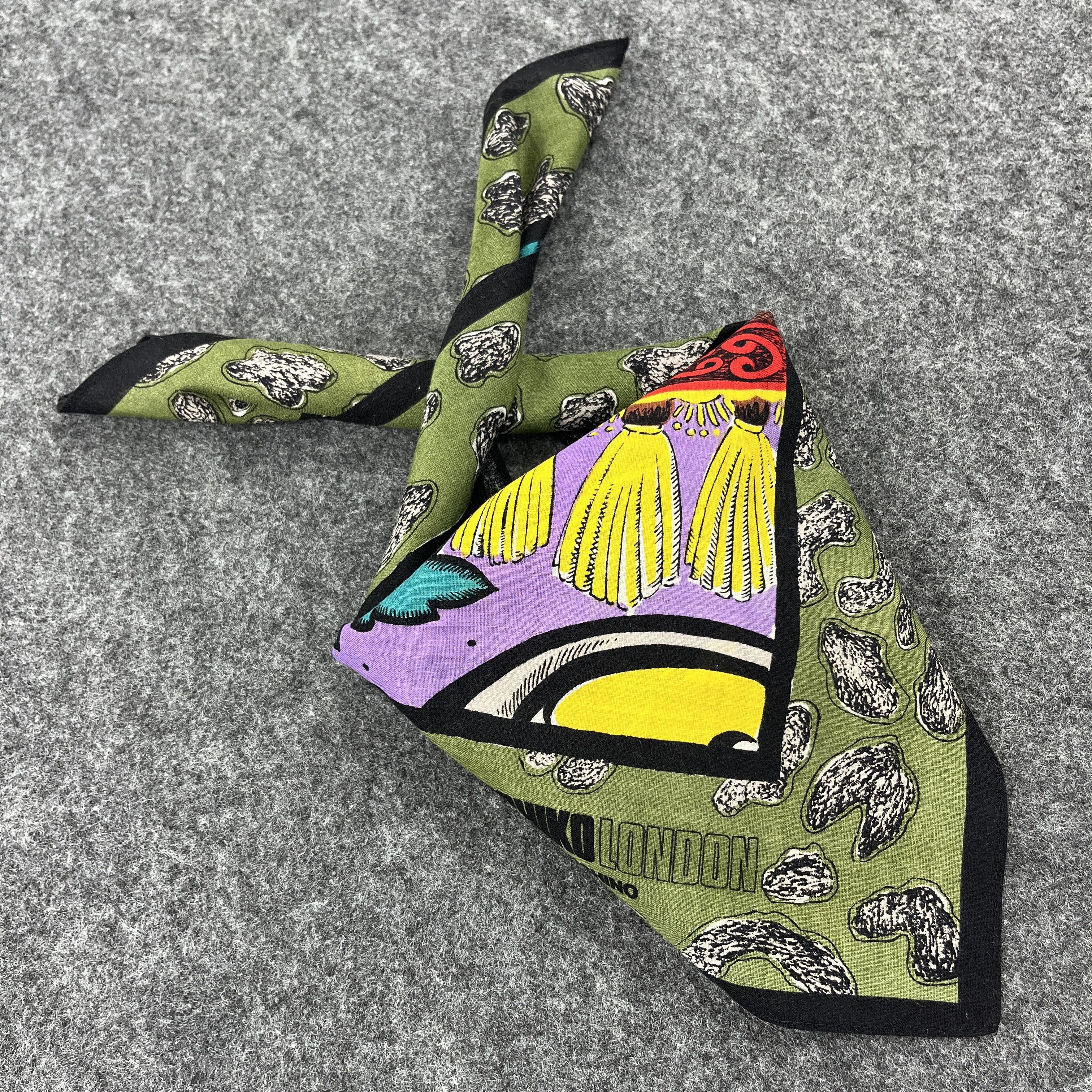 Michiko Koshino × Vintage Michiko Koshino London Handkerchief / Neckerchief B187 Size ONE SIZE - 9 Thumbnail