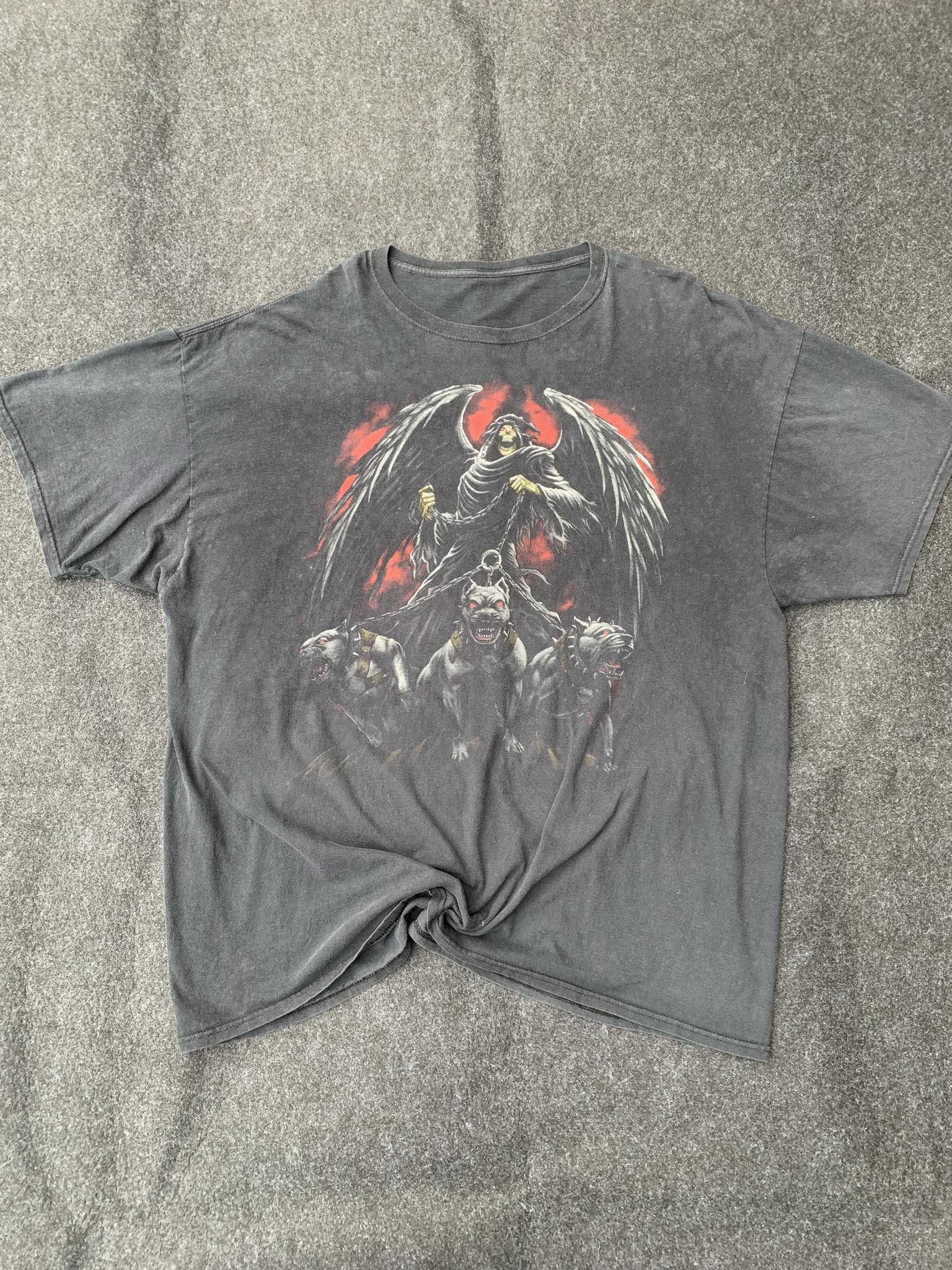 Affliction Grim rapper pitbull dogs faded black tshirt. Size US XXL / EU 58 / 5 - 1 Thumbnail
