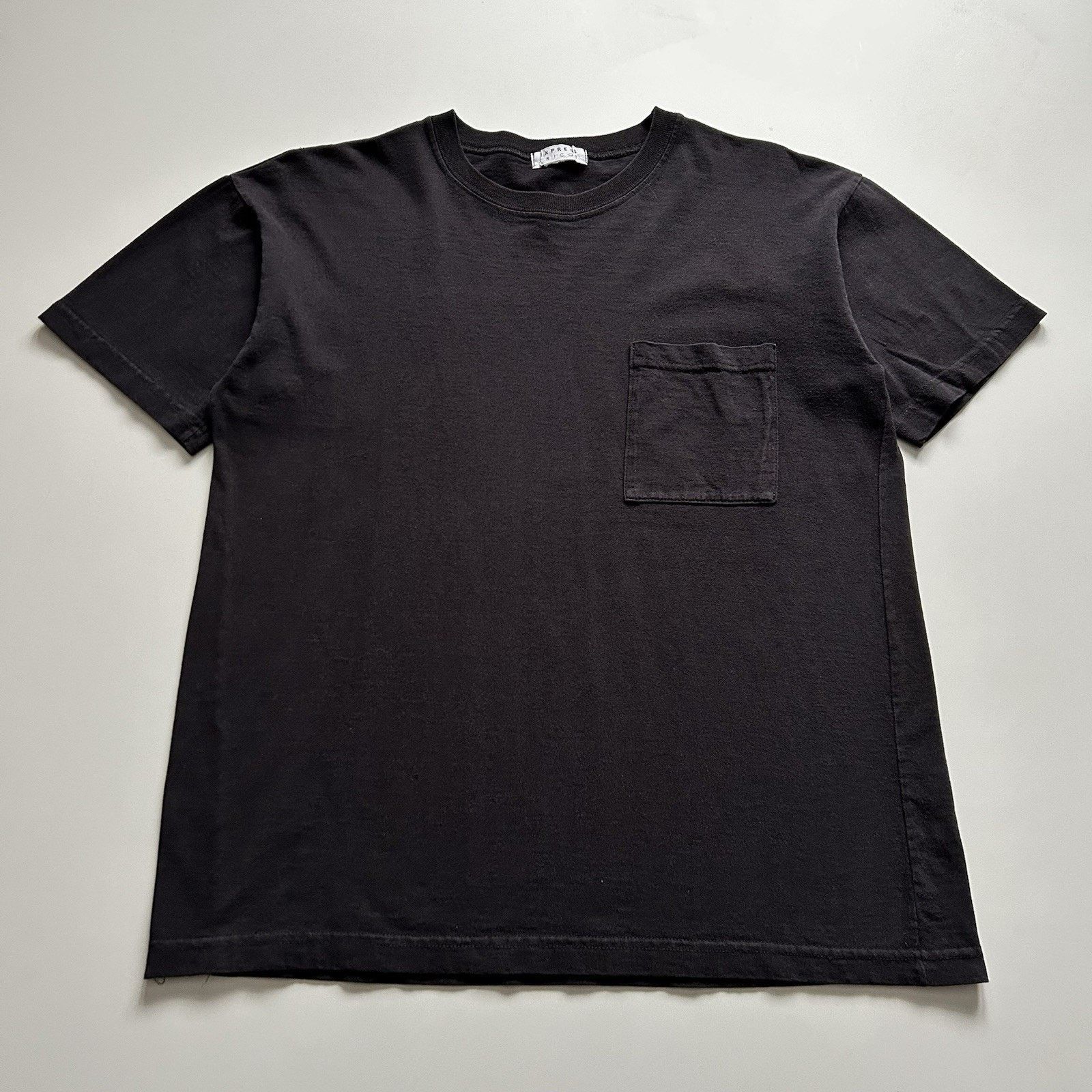 Vintage 90s Sun Faded Black Blank Pocket T-Shirt Medium Rare