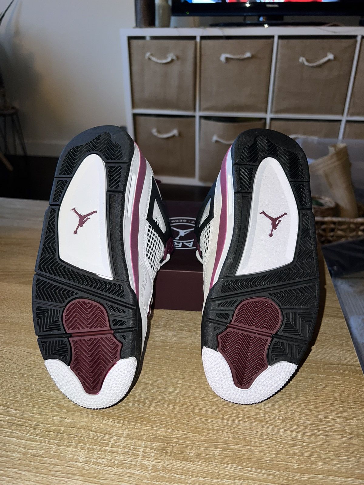 Jordan Brand Paris Saint-Germain x Air Jordan 4 Retro GS 'Bordeaux' Size US 5 / EU 37 - 5 Thumbnail