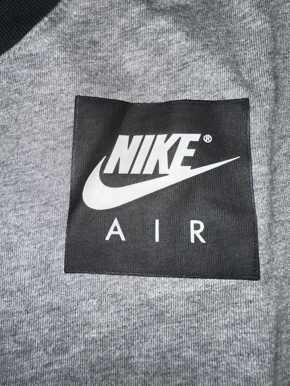 Nike Nike Sportswear Big Kids (Boy’s) Air Short Sleeve T-Shirt Size US S / EU 44-46 / 1 - 5 Thumbnail