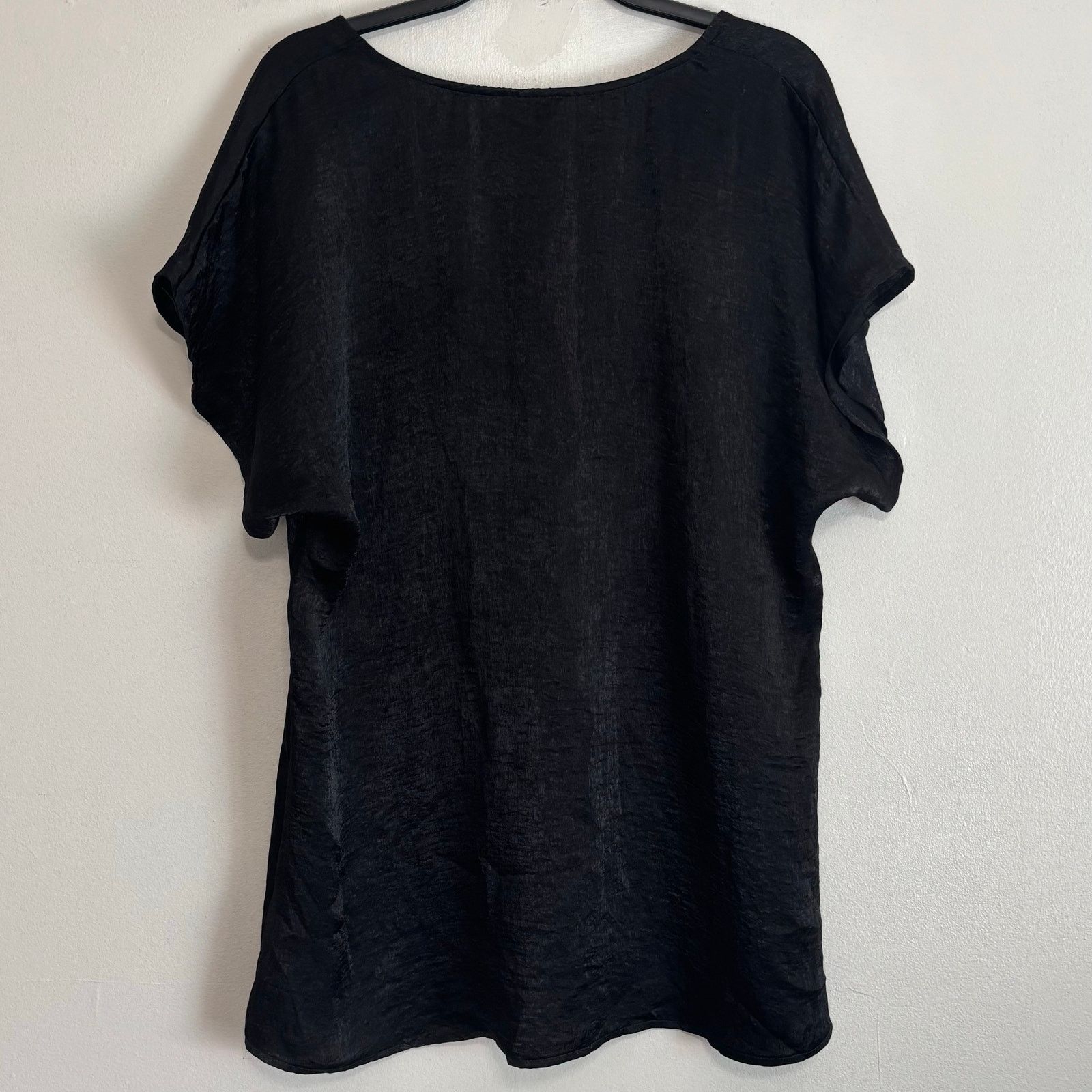Show Me Your MuMu Show Me Your MuMu Black V-Neck Cap Sleeve Top Size Medium Size M / US 6-8 / IT 42-44 - 2 Thumbnail