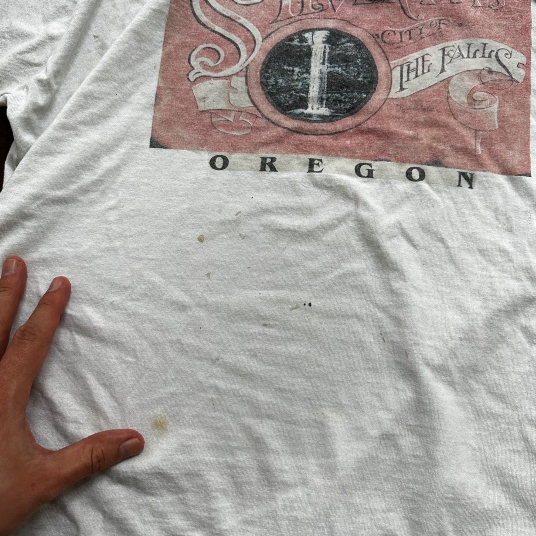 Vintage VINTAGE Screen Stars T-Shirt XL White Crew Neck Short Sleeve Men 90s The Falls Silverton Oregon USA VTG Size US XL / EU 56 / 4 - 7 Thumbnail