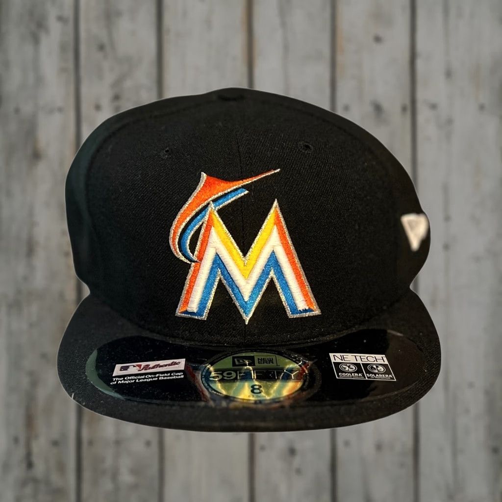 New Era New Era 59FIFTY Miami Marlins Hat Mens Size 8 Black MLB Fitted On-Field Cap Size ONE SIZE - 1 Thumbnail