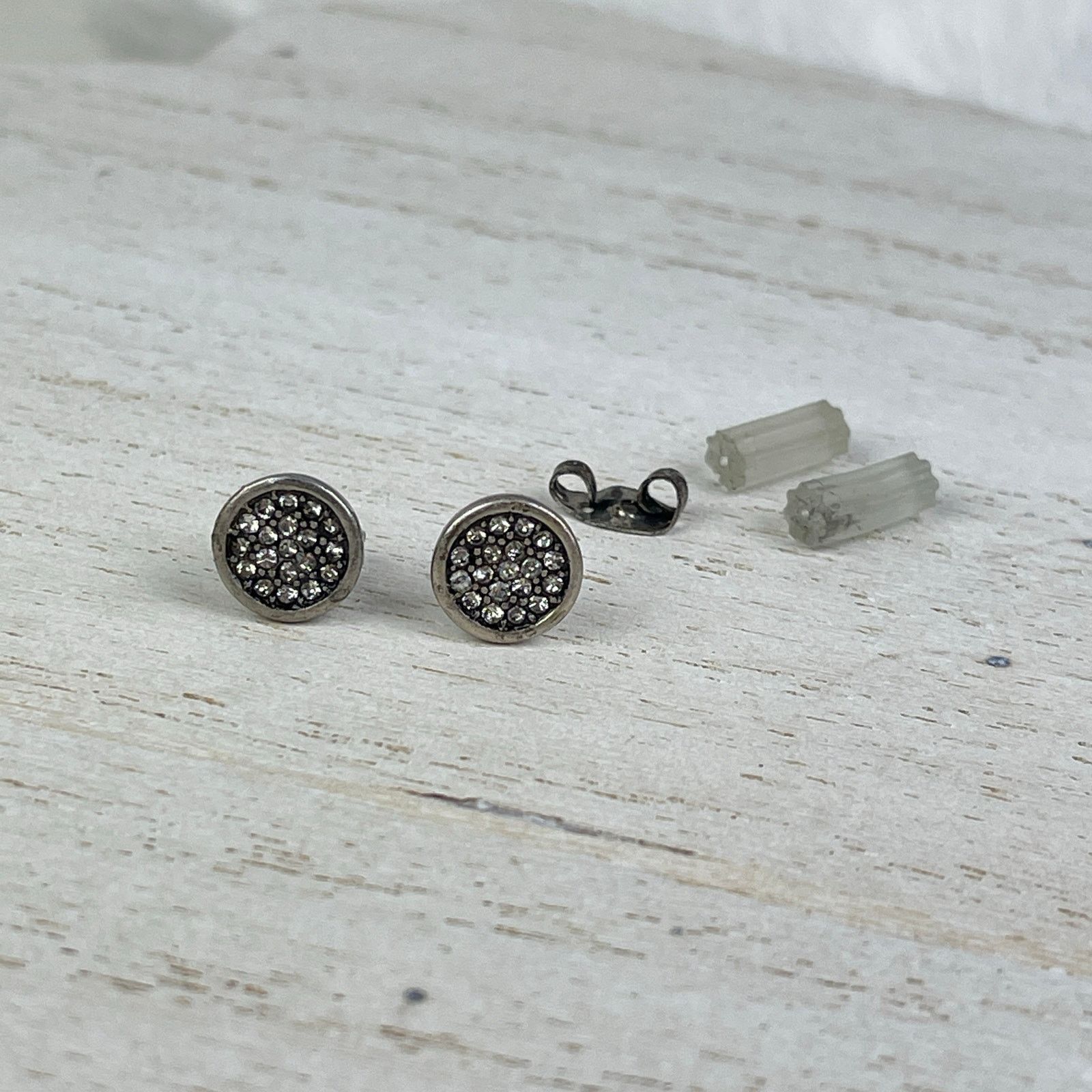 American Eagle Outfitters American Eagle Outfitters Silver Stud Earrings Rhinestones Size ONE SIZE - 9 Thumbnail