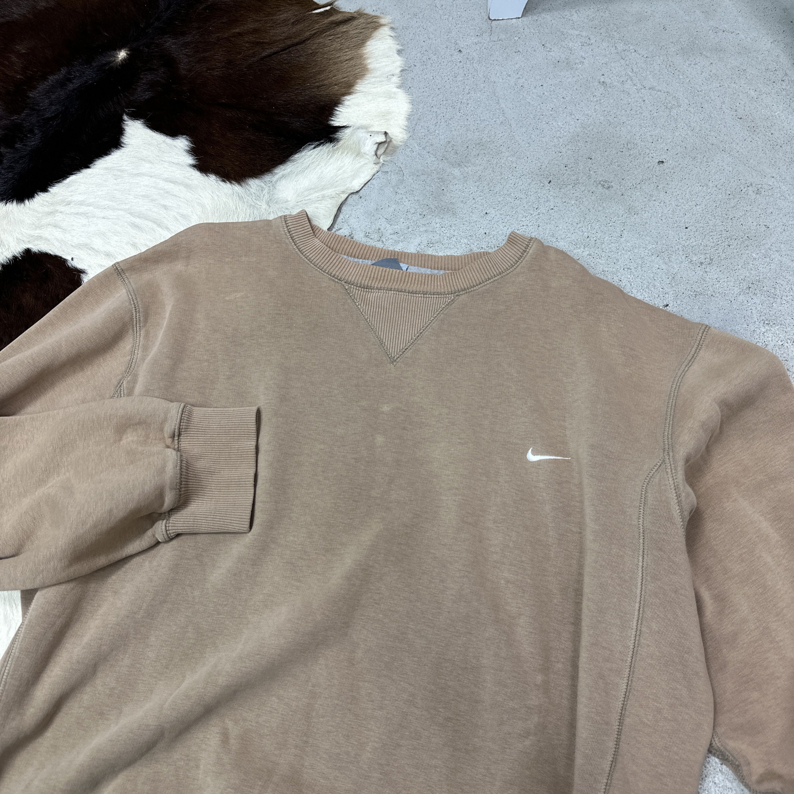 Nike Vintage Streetwear Sporty Boxy Nike Sweatshirt Y2K Size US L / EU 52-54 / 3 - 2 Thumbnail
