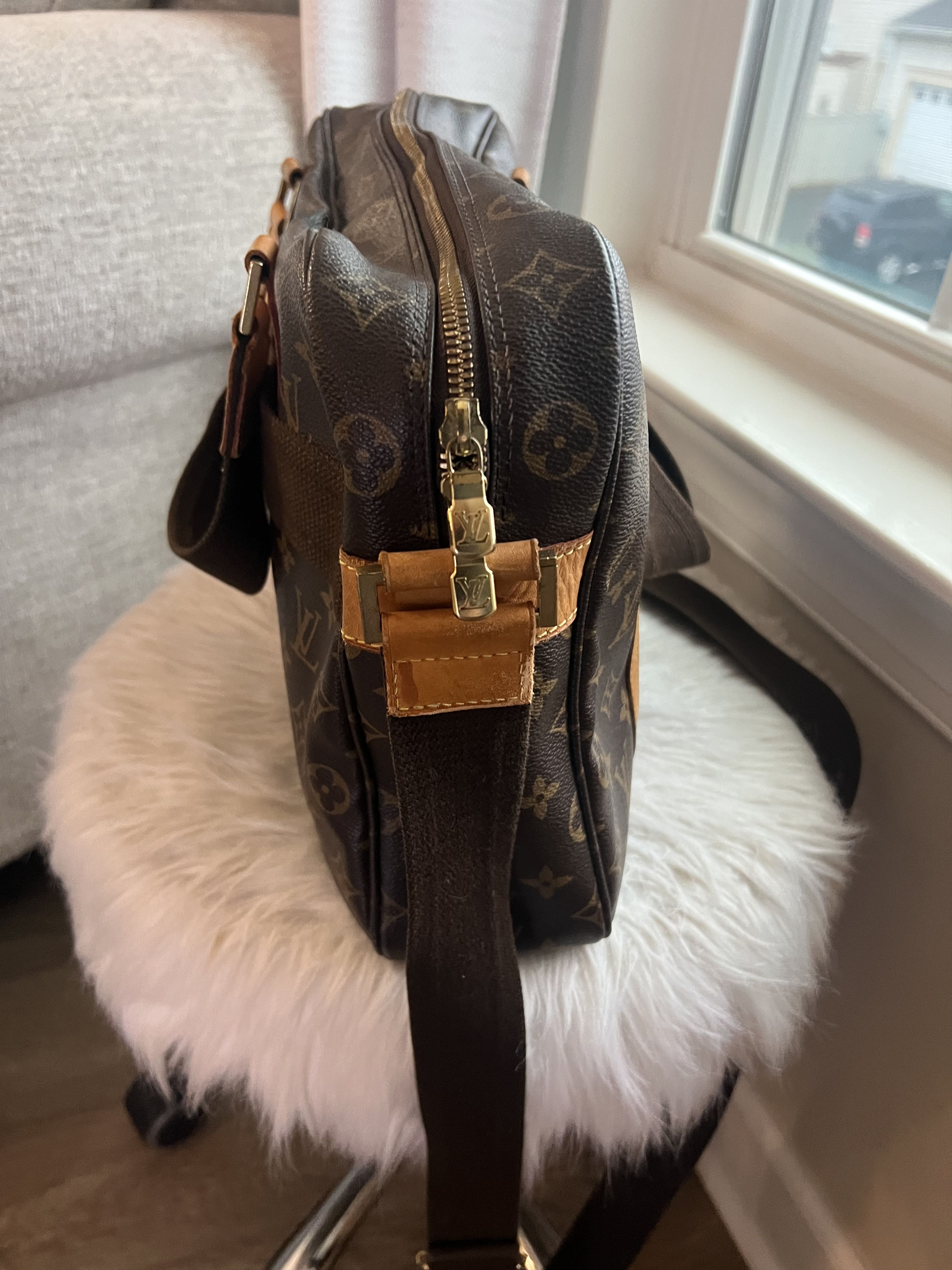 Louis Vuitton Louis Vuitton Sac Bosphore Messenger Bag Size ONE SIZE - 8 Thumbnail