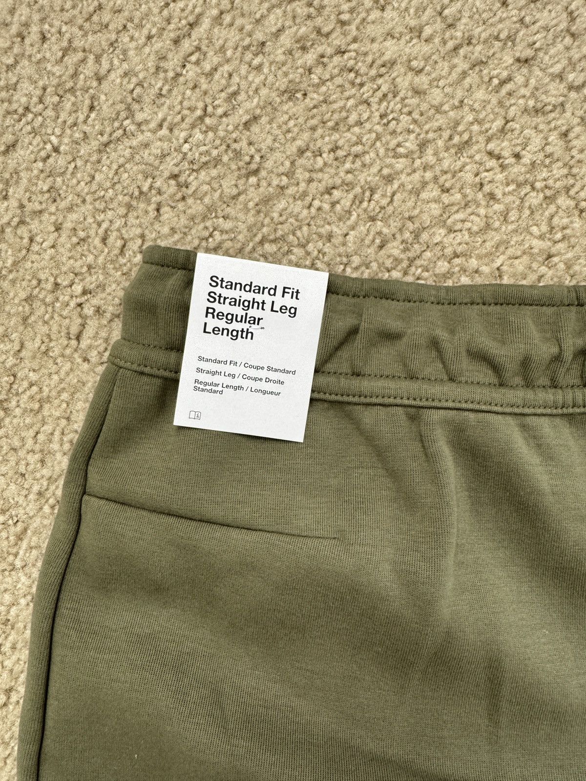Nike Nike Tech Sweatpants Open Hem Size XL Army Green Size US 36 / EU 52 - 4 Thumbnail