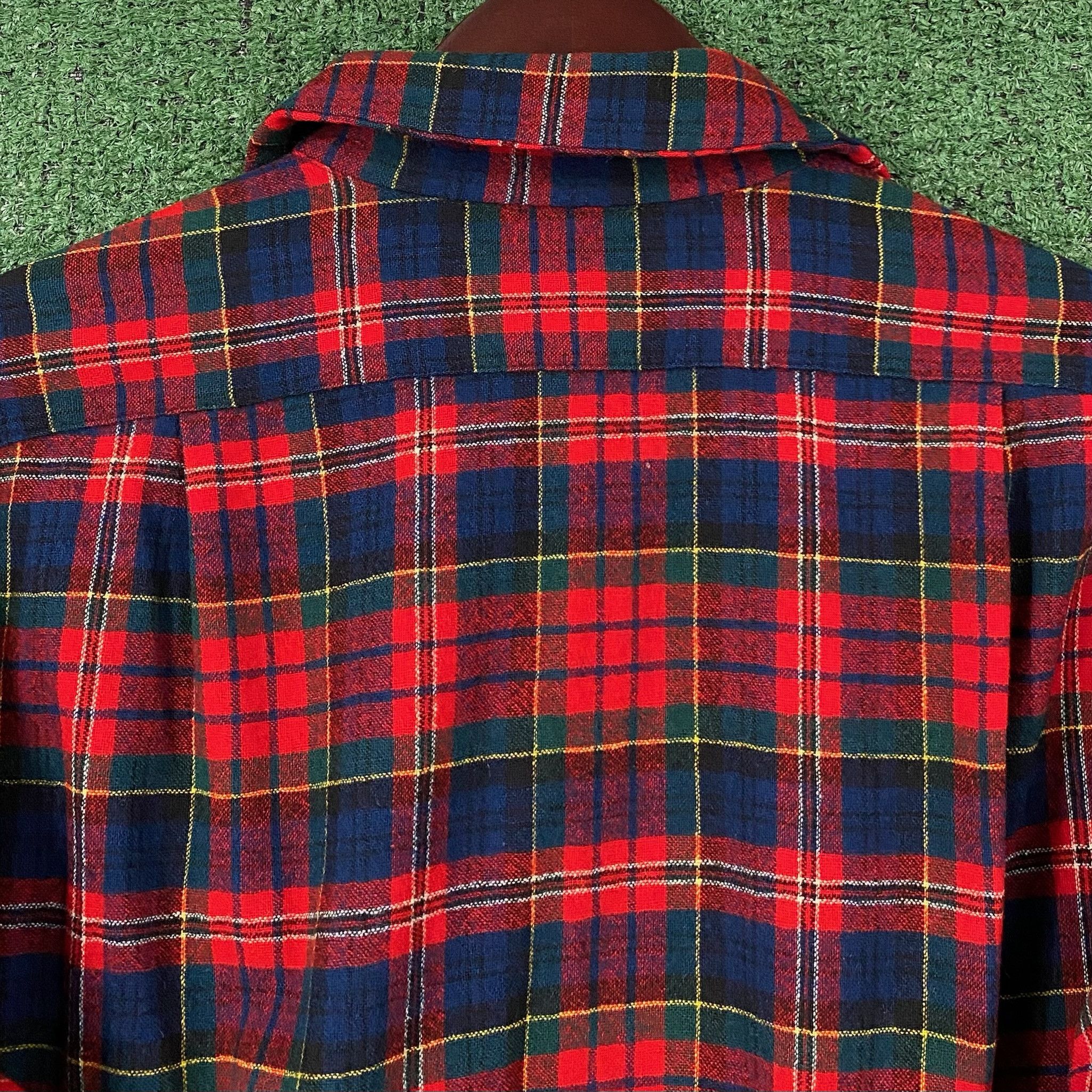 Vintage 70’s Plaid Flannel Shirt W/ Leather Elbow Patches Large Size US L / EU 52-54 / 3 - 7 Thumbnail