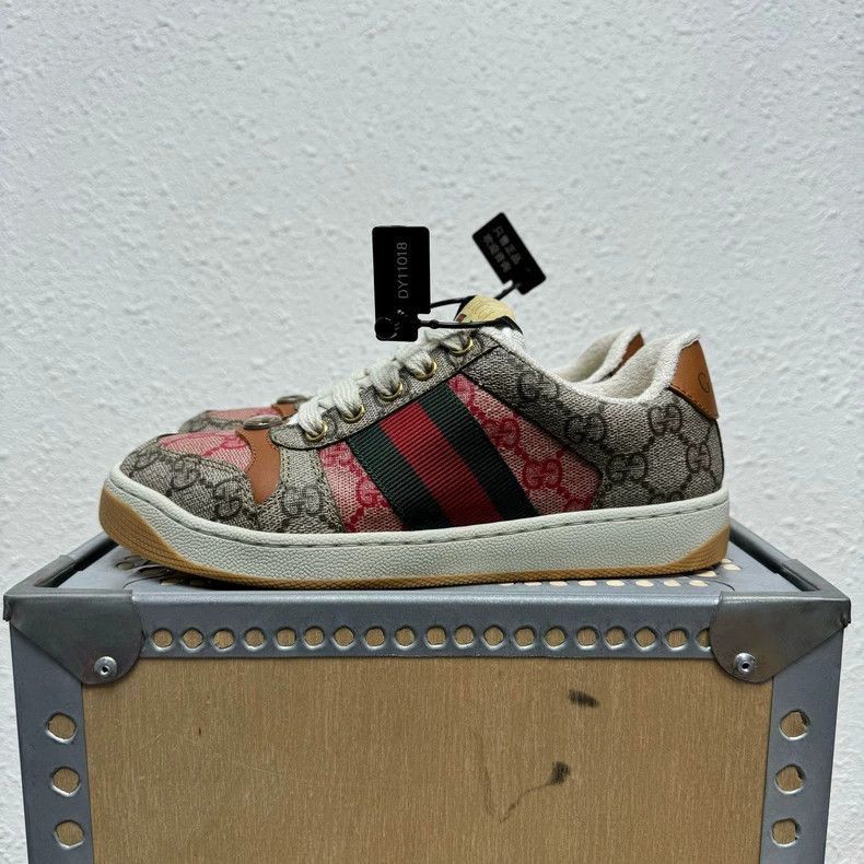 Gucci Gucci Logo Print Sneakers Size 34.5-2506 Size US 4 / IT 34 - 3 Thumbnail