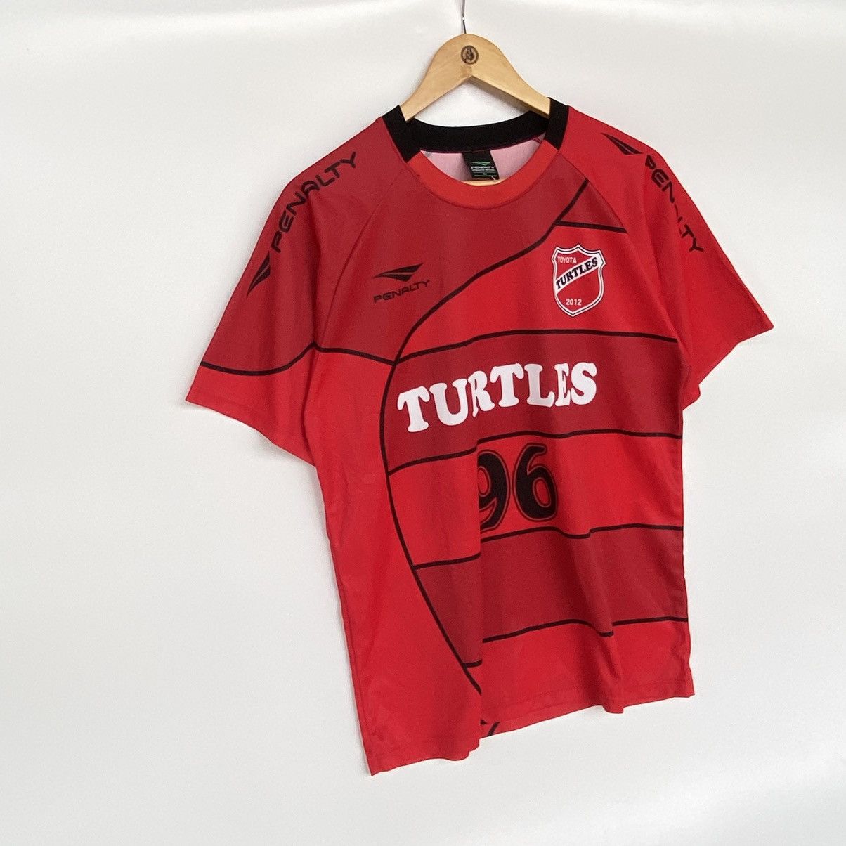 Other Vintage Turtles FC Soccer Jersey Red/Black Pullover Size M Size US M / EU 48-50 / 2 - 3 Thumbnail