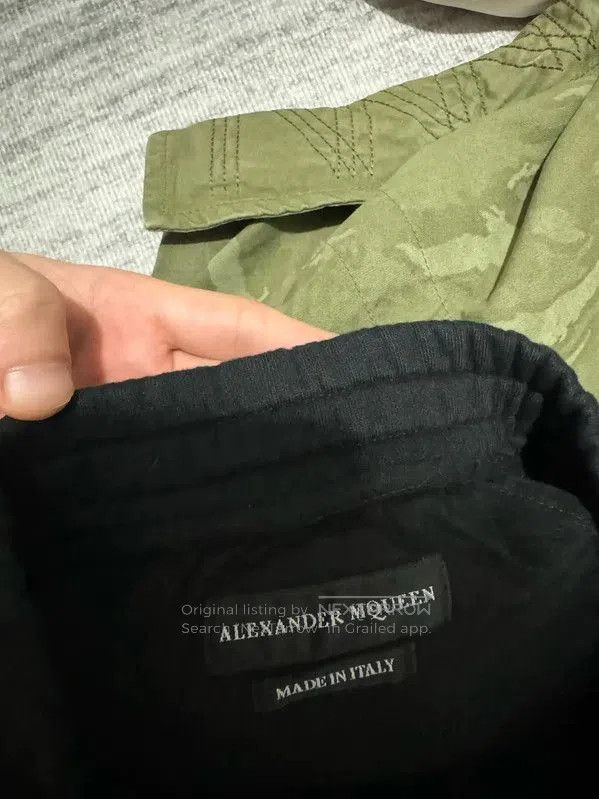 Alexander McQueen Alexander McQueen Black Cotton Distressed Casual Pants . Size US 27 - 3 Thumbnail