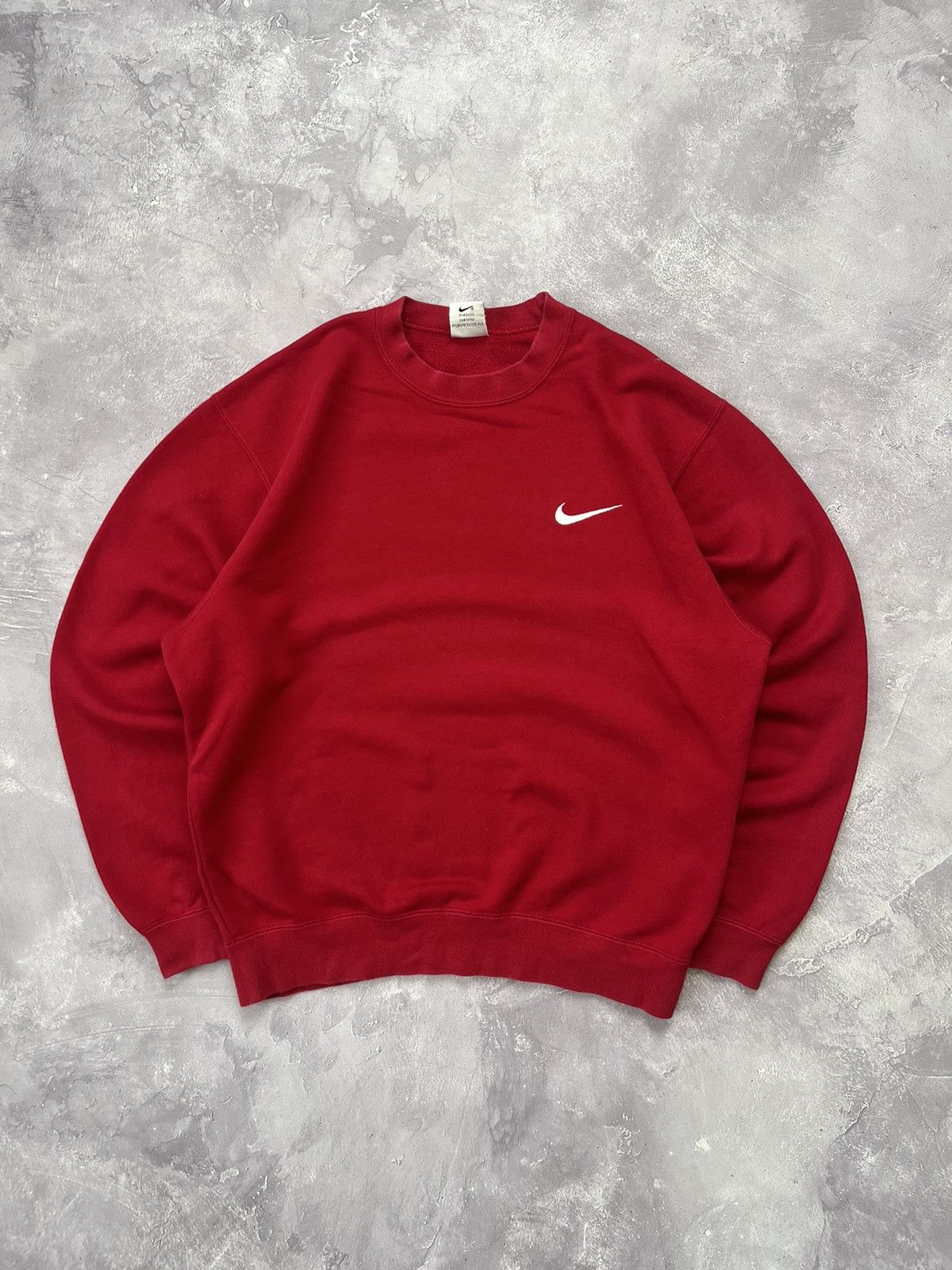 Nike Vintage Nike Y2K Sweatshirt Red Size US M / EU 48-50 / 2 - 1 Thumbnail