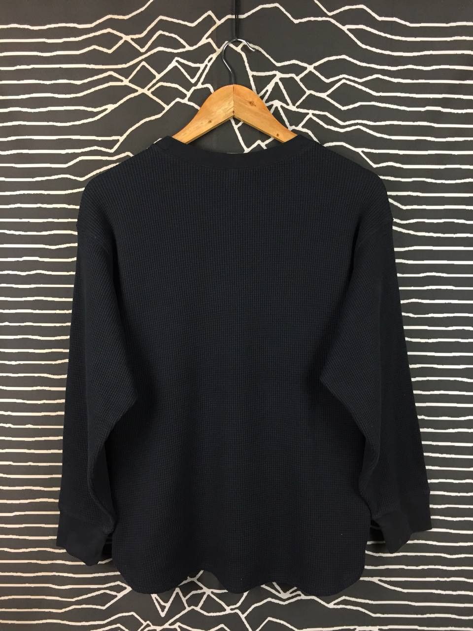 Uniqlo Uniqlo Waffle knit Crew Neck Long Sleeve Tee Size XL Size US XL / EU 56 / 4 - 5 Thumbnail