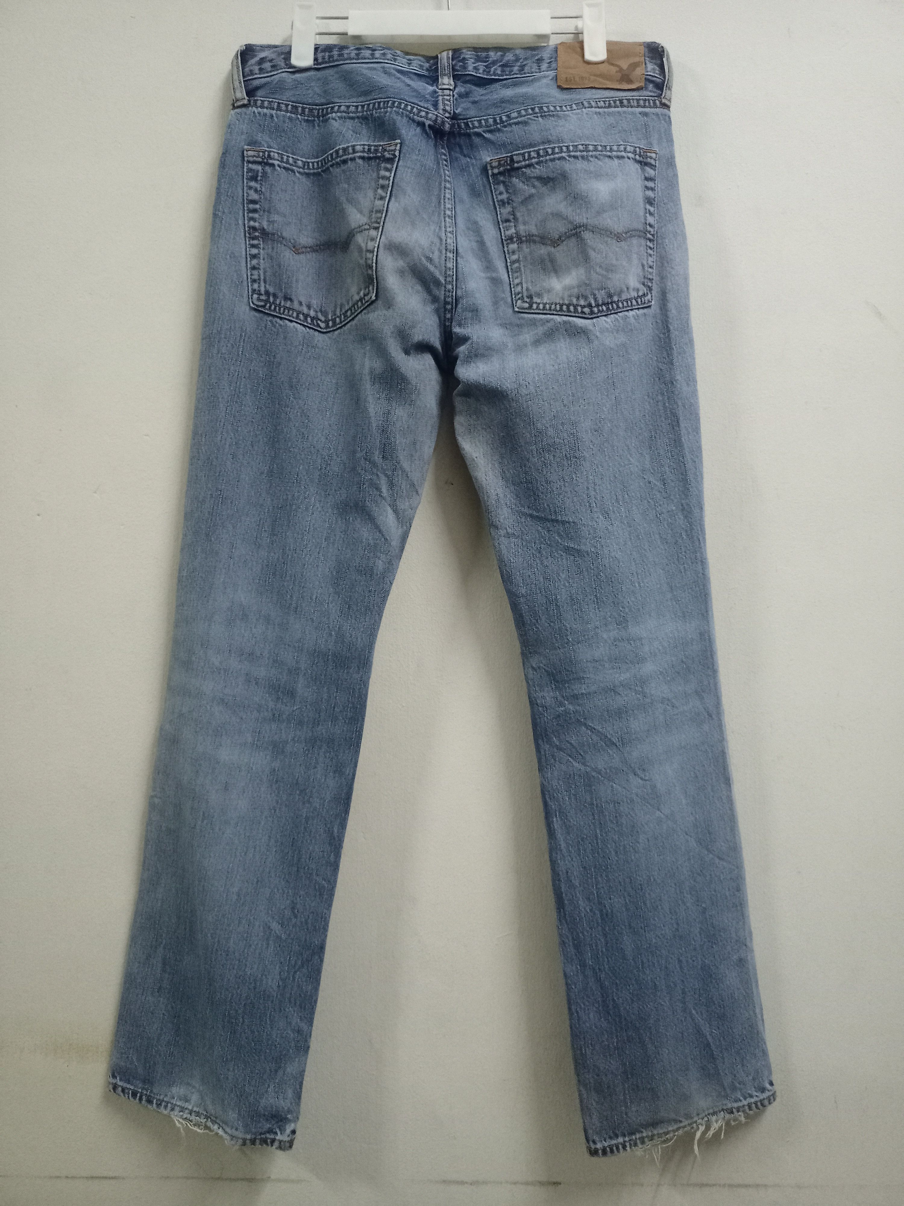Japanese Brand Vintage Japanese Brand Blue Wash Distressed Loose Jeans Size US 31 - 2 Thumbnail