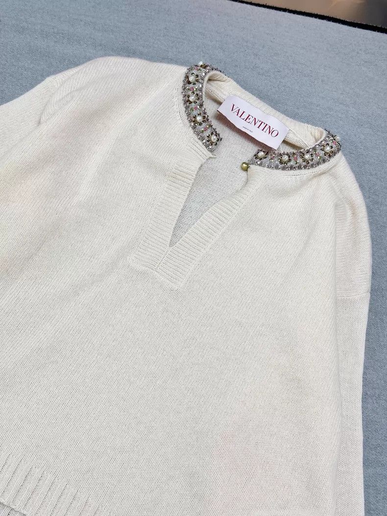 Valentino Valentino Long-sleeved V-neck studded beaded diamond neckl Size L / US 10 / IT 46 - 2 Thumbnail