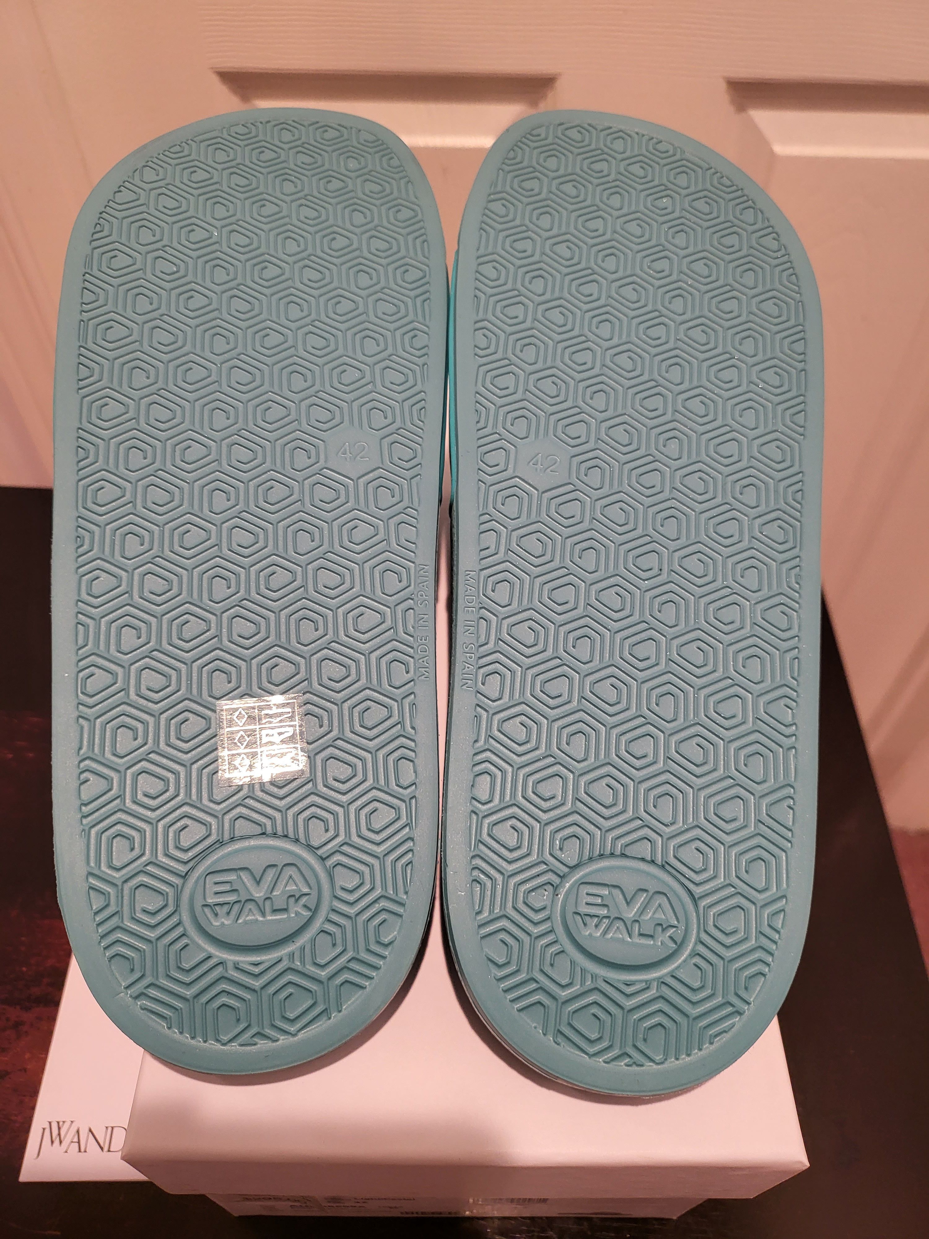 JW Anderson Anchor Logo Pool Slides Size US 9 / EU 42 - 8 Thumbnail