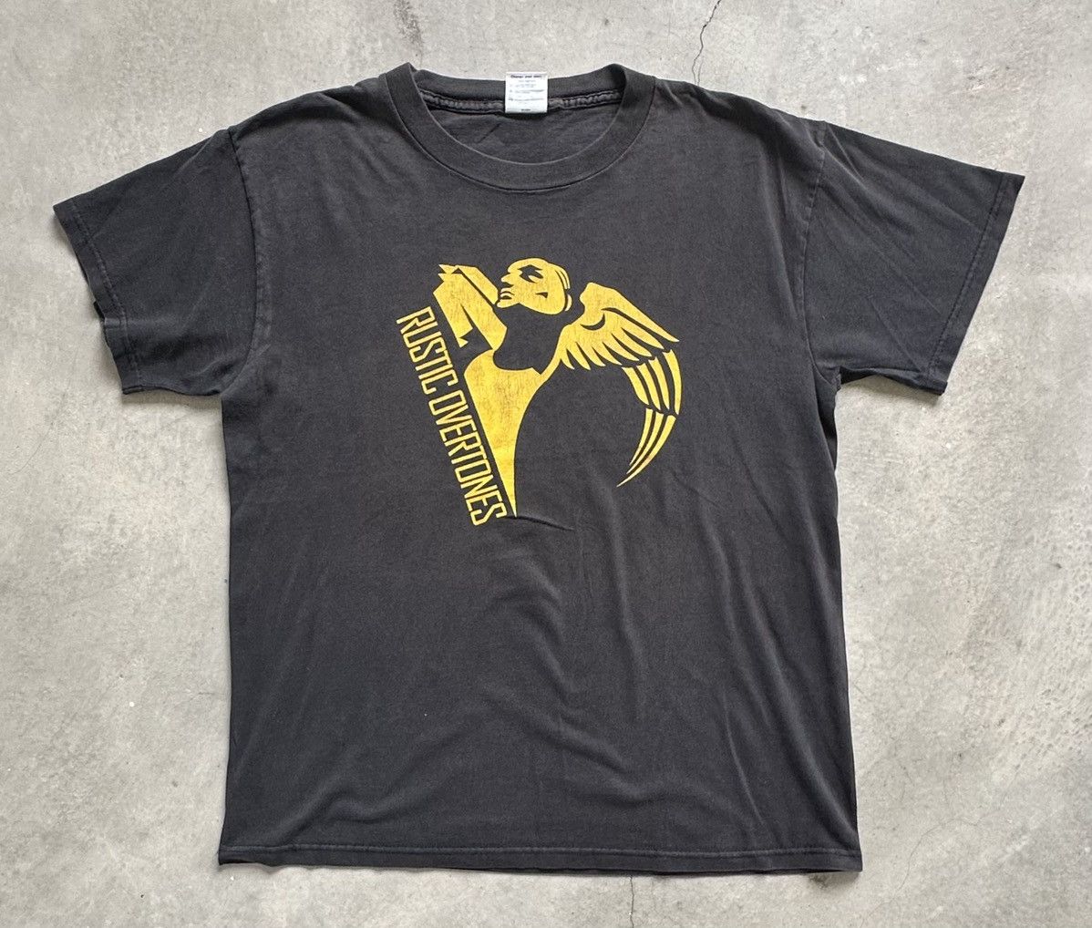Band Tees × Vintage VINTAGS RUSTIC OVERTONES WELL FADED BAND TEE Size US L / EU 52-54 / 3 - 1 Thumbnail