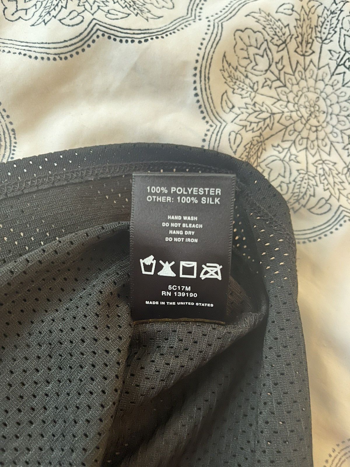 Fear of God Fear of God Main Label Mesh Longsleeve Shirt Size US M / EU 48-50 / 2 - 5 Thumbnail