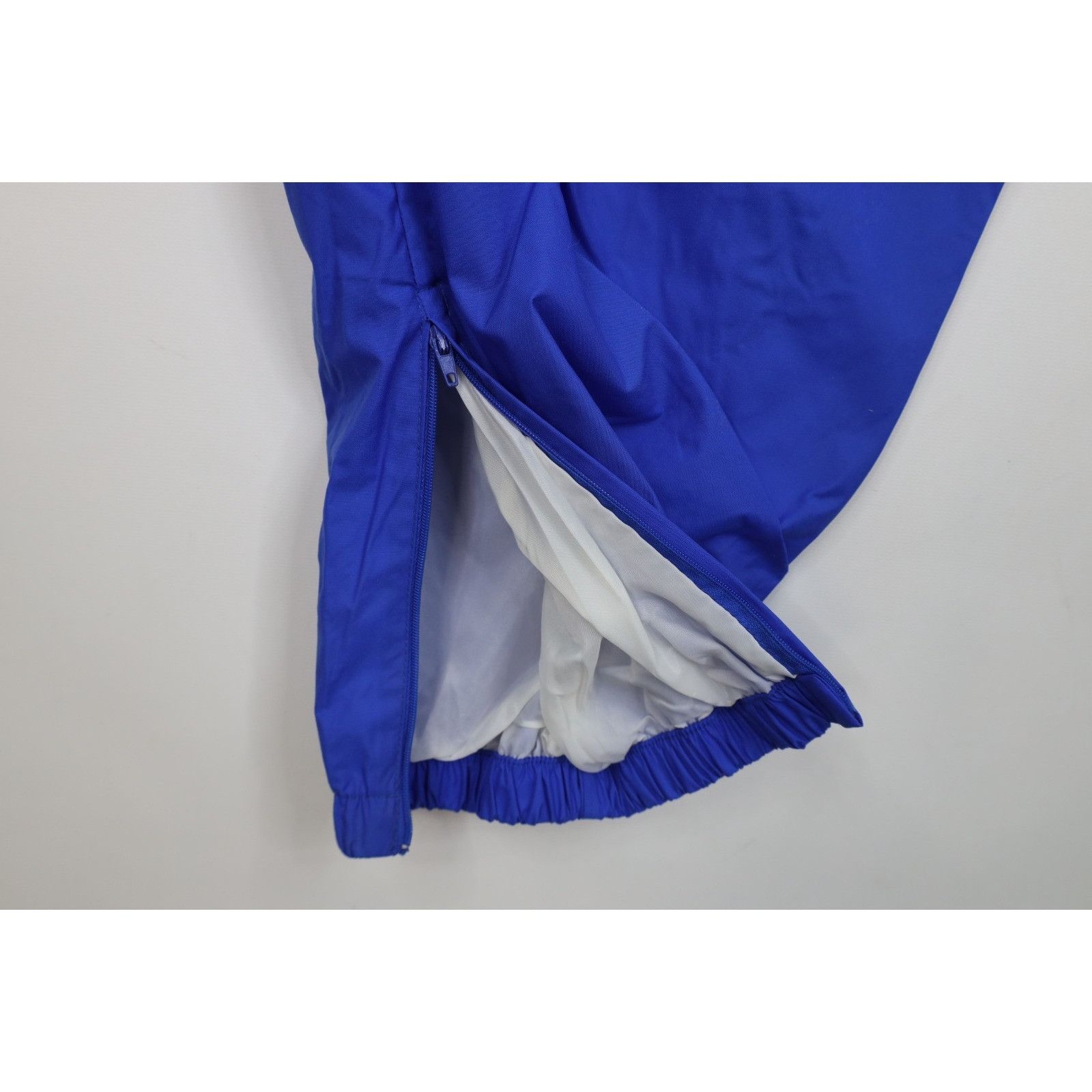 Vintage Vintage 90s Streetwear Lined 2 Piece Windbreaker Track Suit Size US L / EU 52-54 / 3 - 15 Thumbnail