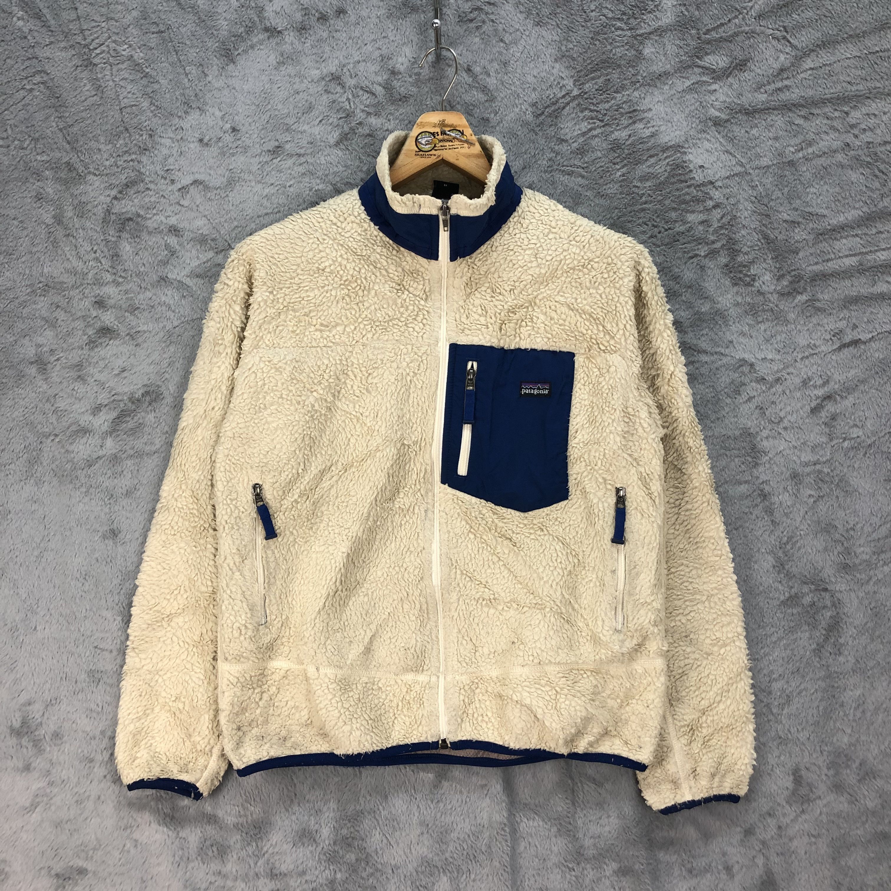 image of Patagonia Kids Retro X Deep Pile Fleece Jacket Kid 4731-166 in Beige (Size XL)