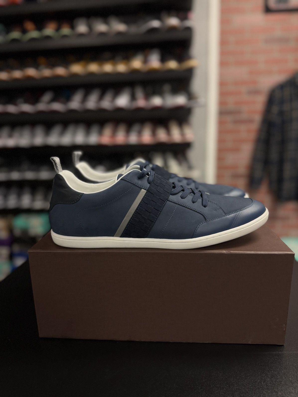 Louis Vuitton Louis Vuitton Blue Lowtop Sneaker Size 10UK/11US Size US 11 / EU 44 - 2 Thumbnail