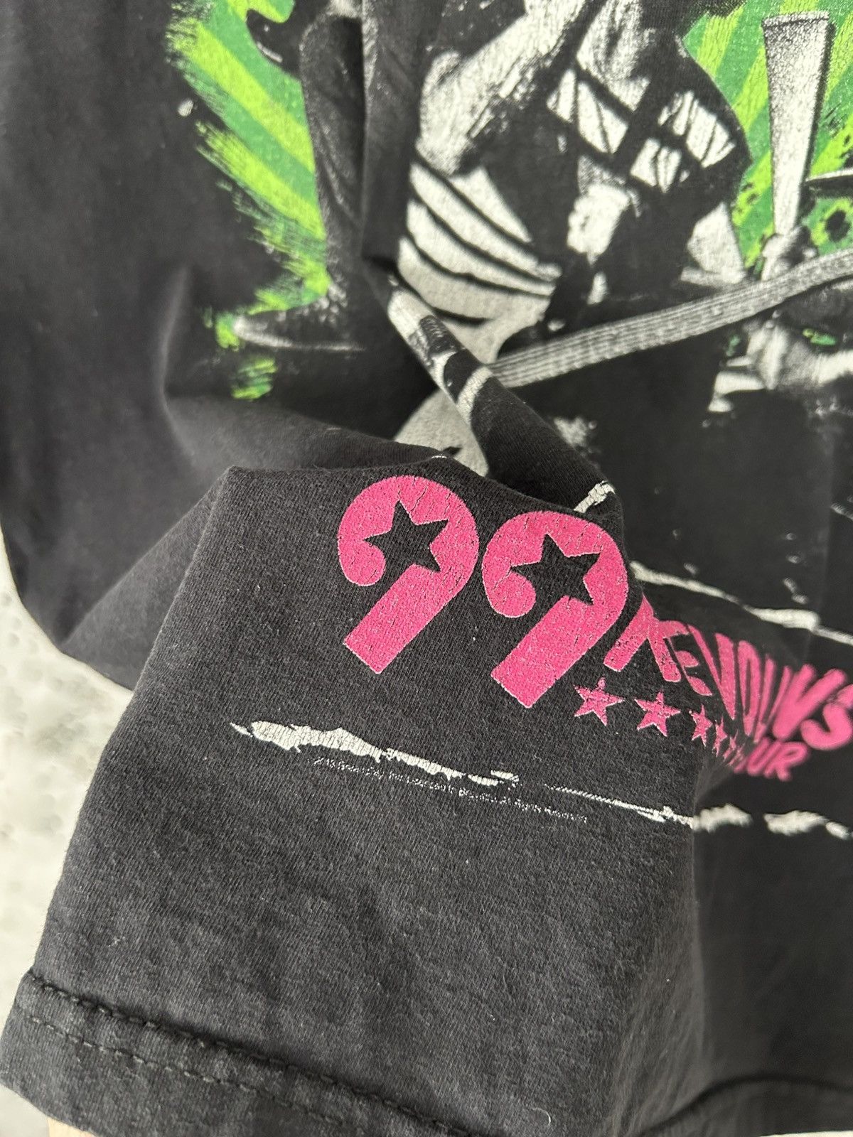 Band Tees Vintage Green Day 99 Revolutions Tour Rock Band Tee Rare Size US S / EU 44-46 / 1 - 5 Thumbnail
