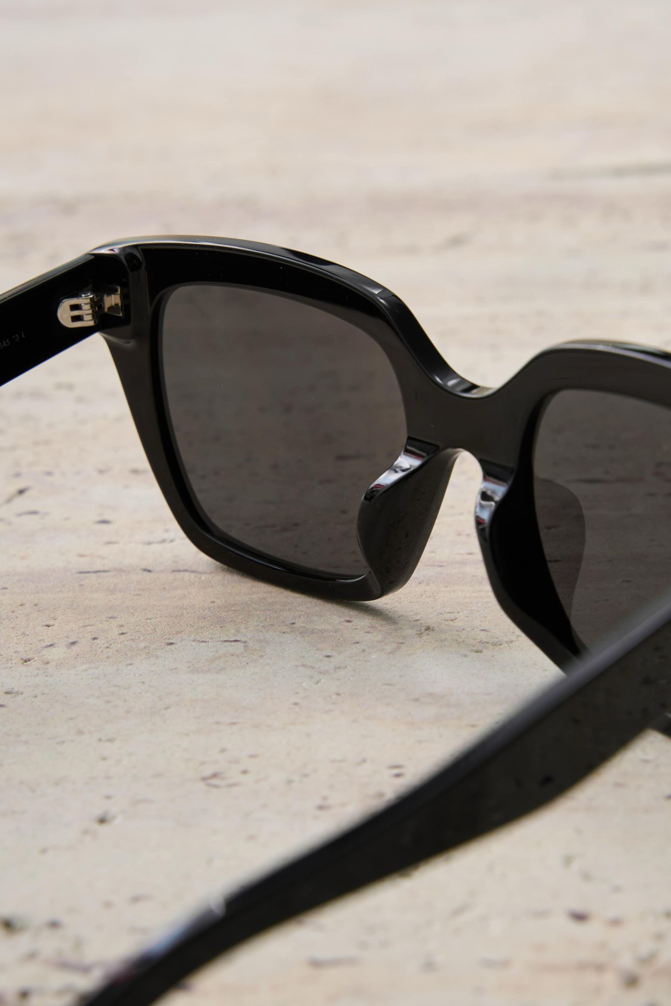 Celine CELINE CL40198F 01A BLACK GREY Size ONE SIZE - 7 Thumbnail