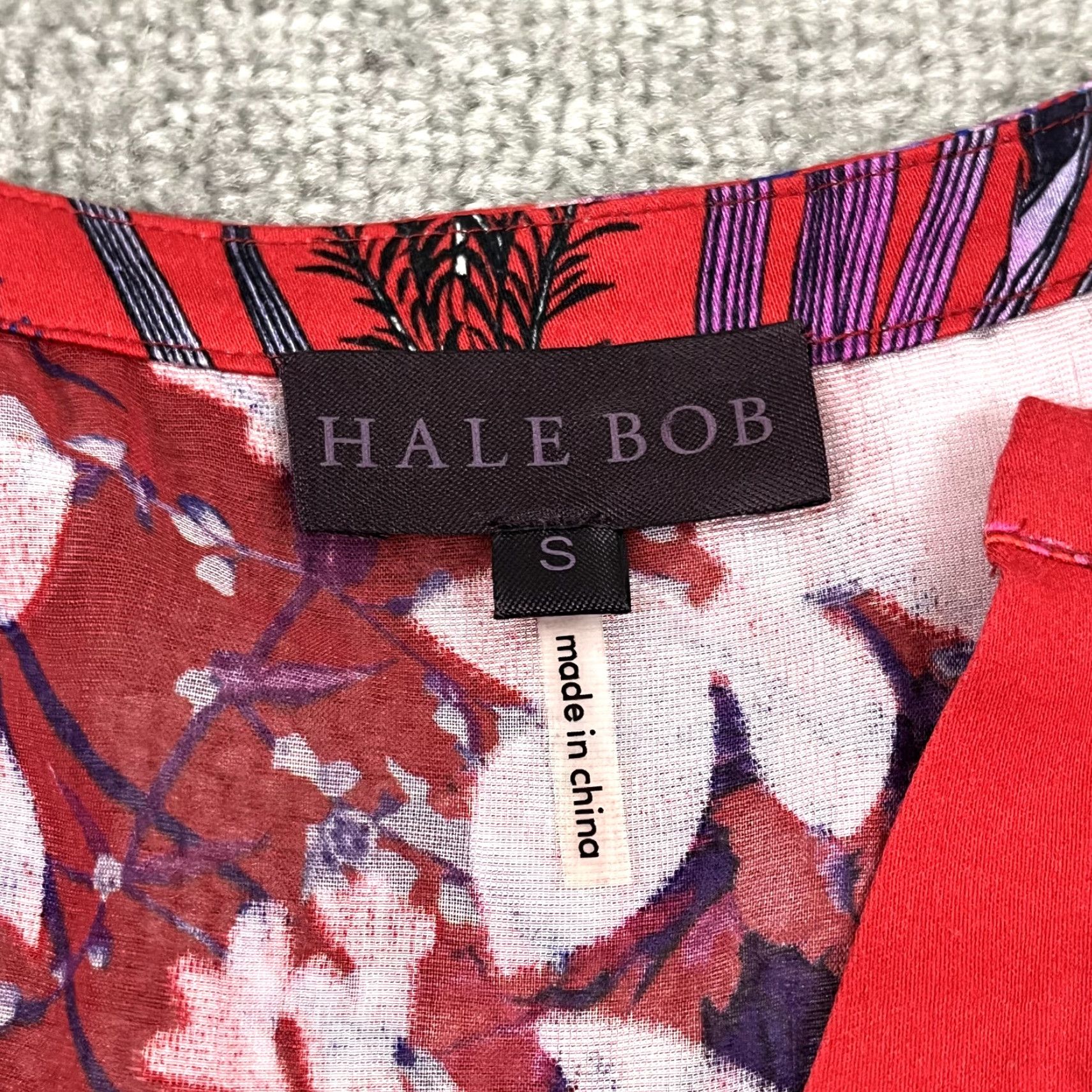 Vintage VINTAGE HALE BOB Shirt Women's Small Silk Viscose Velvet Sheer Red Floral Blouse BOHO Top Size S / US 4 / IT 40 - 2 Thumbnail