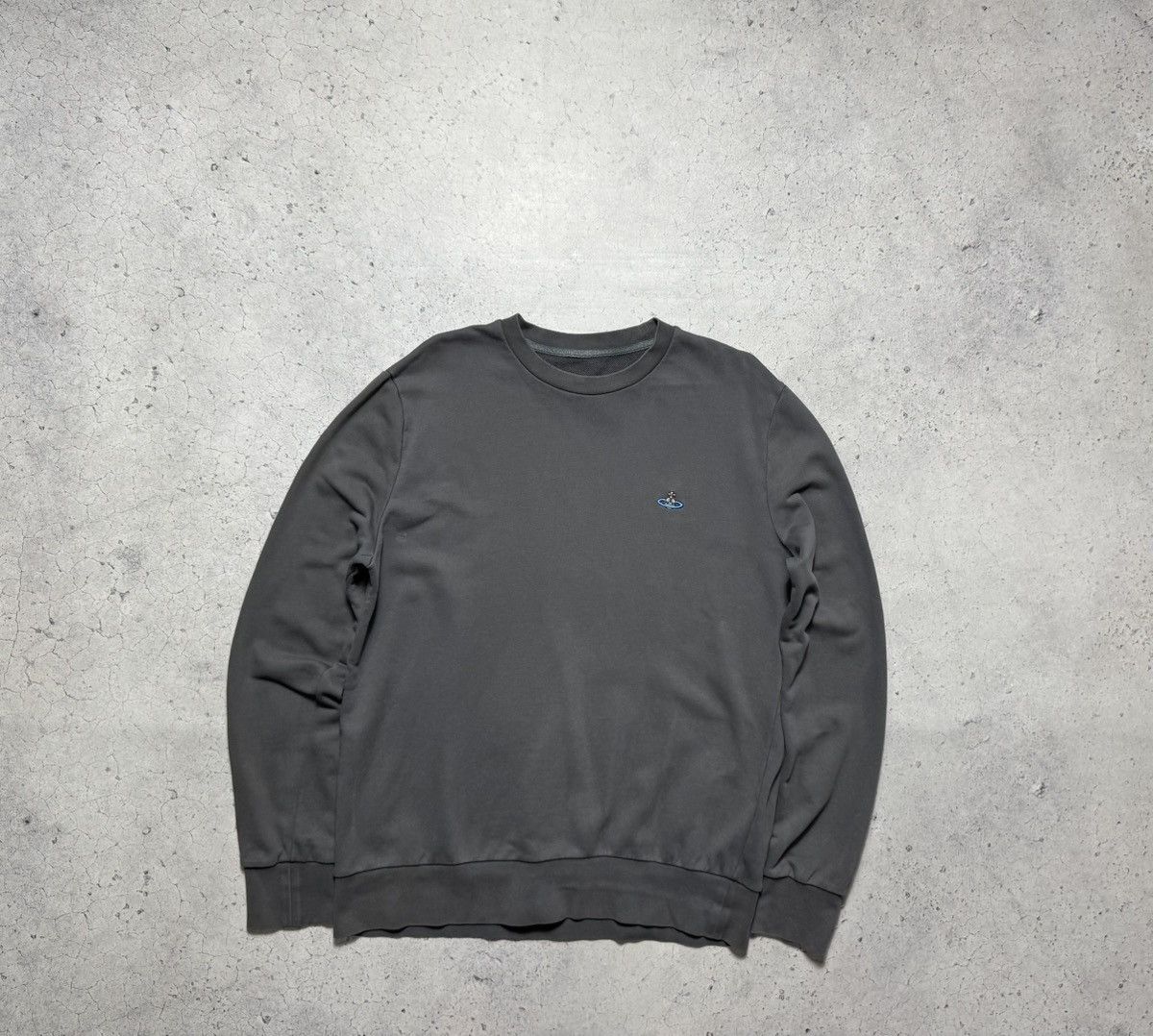 Vivienne Westwood Vivienne Westwood Luxury Sweatshirt Size XL Size US XL / EU 56 / 4 - 1 Thumbnail