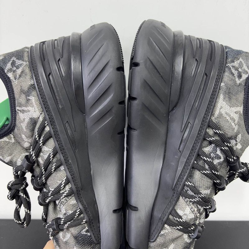Louis Vuitton Louis Vuitton Fastlane Dye Black Athletic Shoes - Size US 8 / EU 41 - 3 Thumbnail