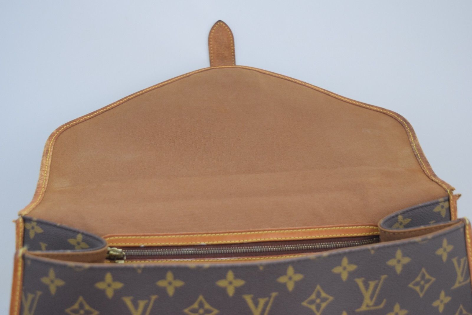 Louis Vuitton Louis Vuitton Beverly Hand Bag Monogram M51121 Size ONE SIZE - 13 Thumbnail